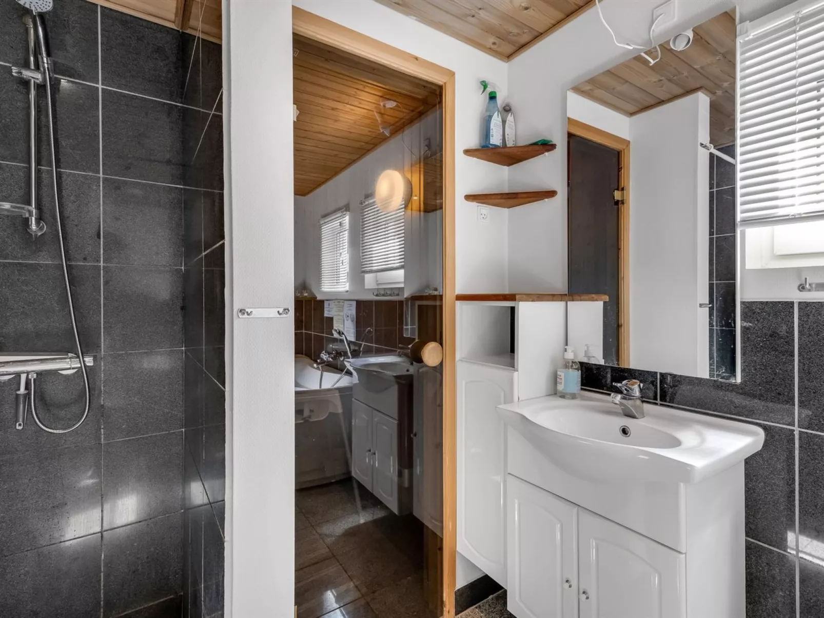 "Gretje" - 650m to the fjord-Binnen