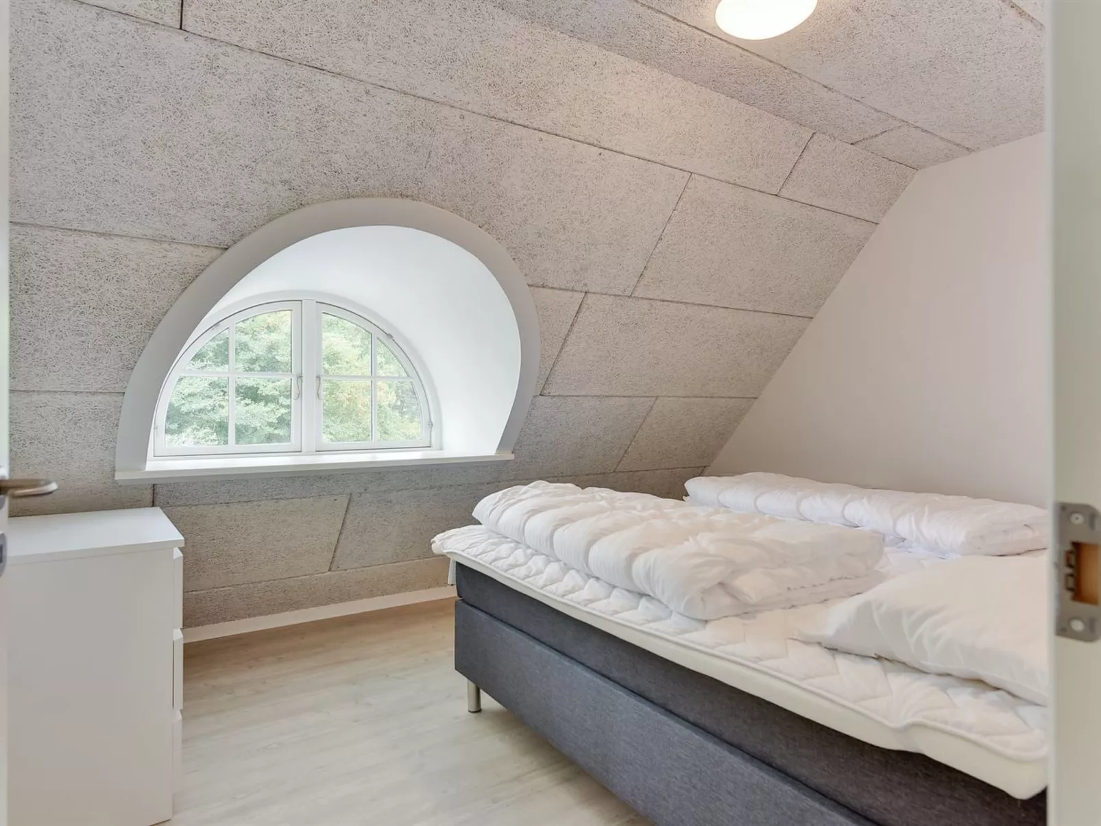 "Alitta" - 27km from the sea-Binnen