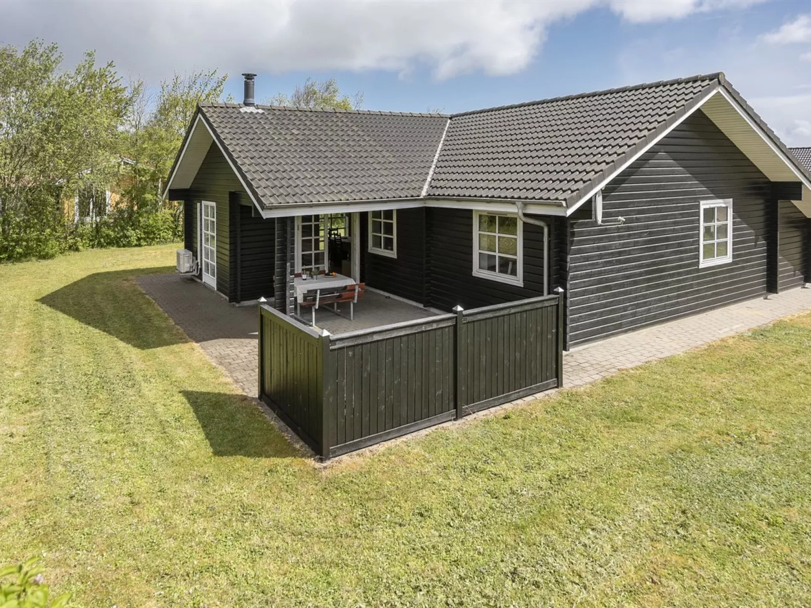 "Fenja" - 500m to the fjord-Buiten