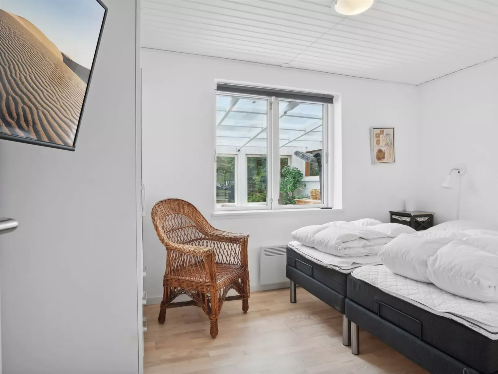 "Janna" - 75m from the sea-Binnen