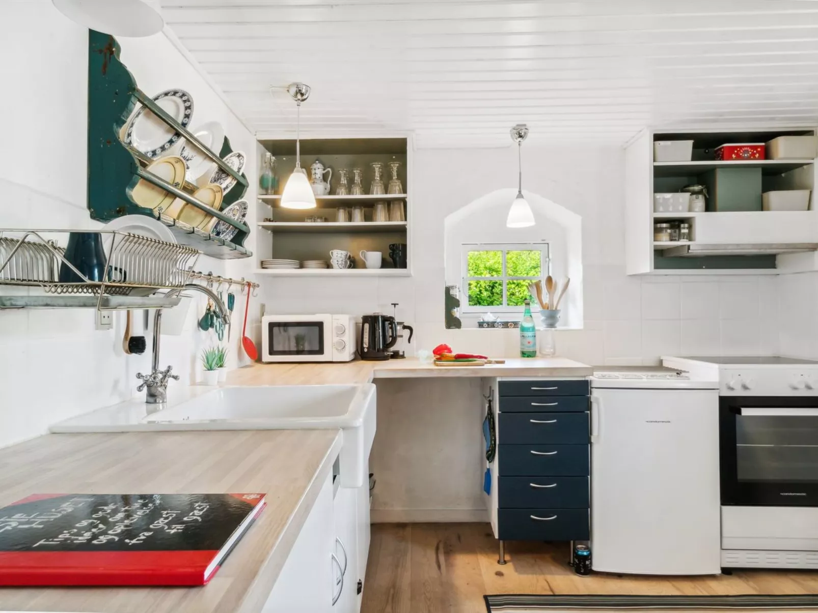 "Alfhild" - 3km from the sea-Binnen