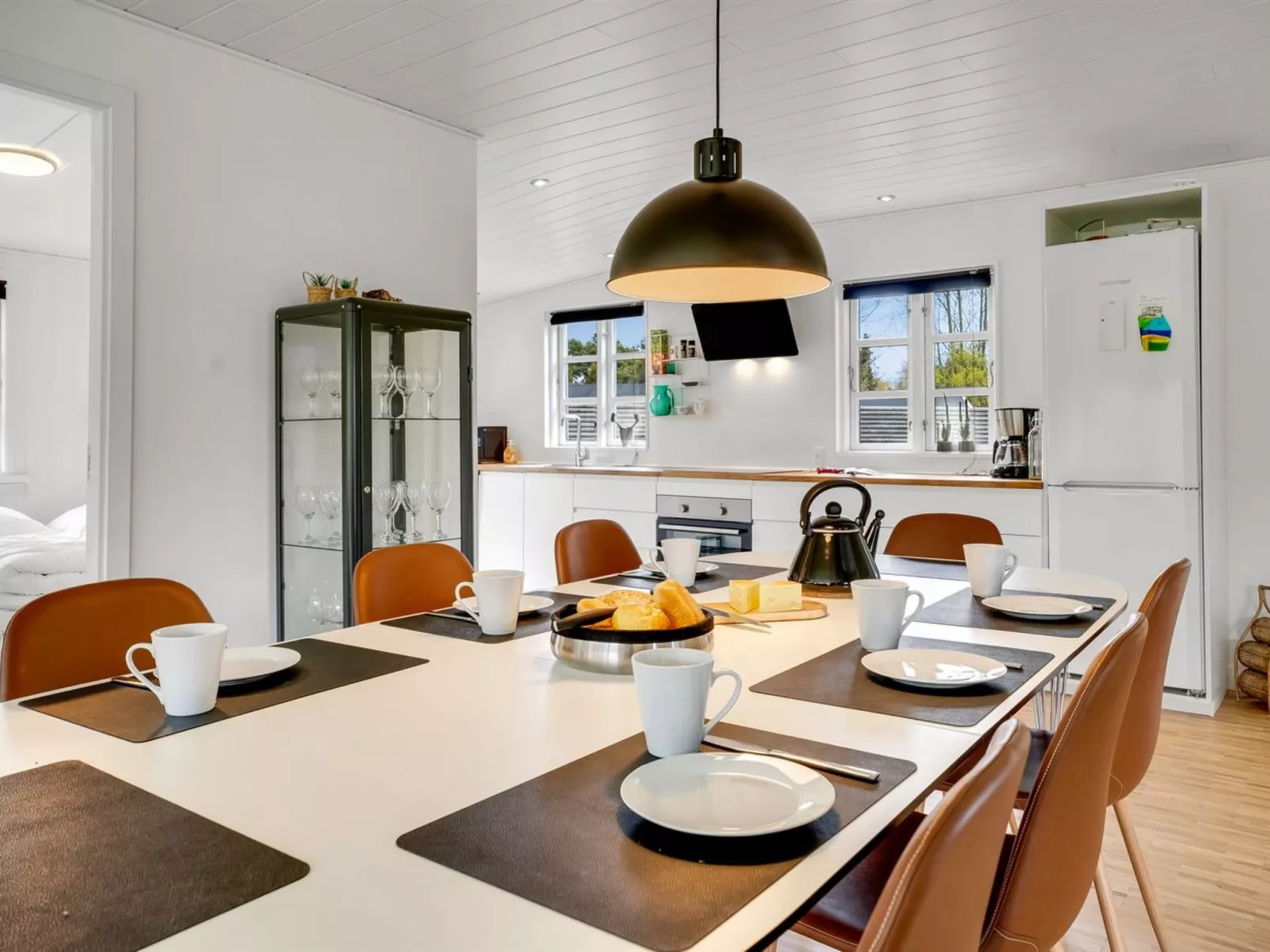 "Merilin" - 300m from the sea-Binnen