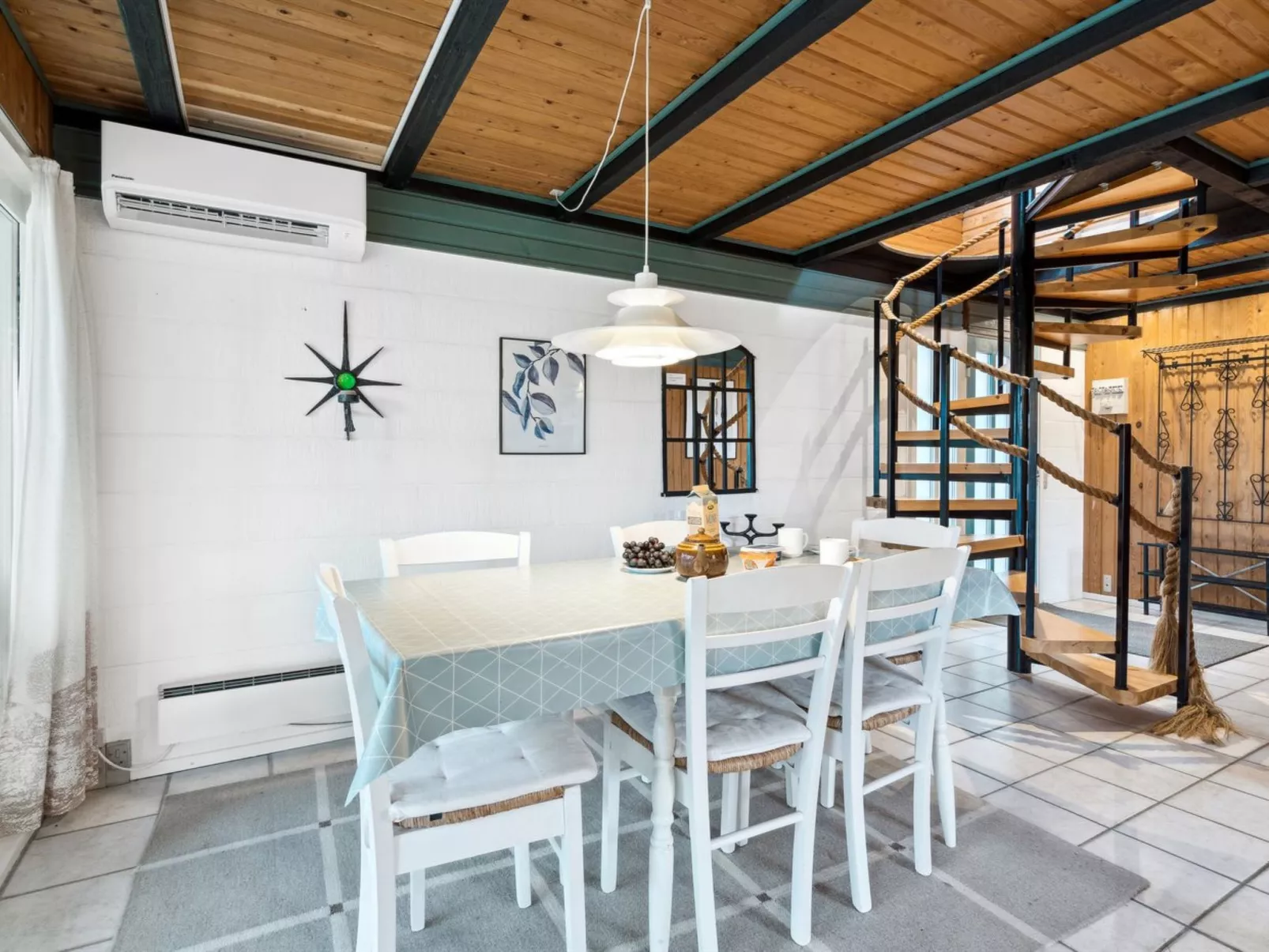 "Calla" - 250m from the sea-Binnen