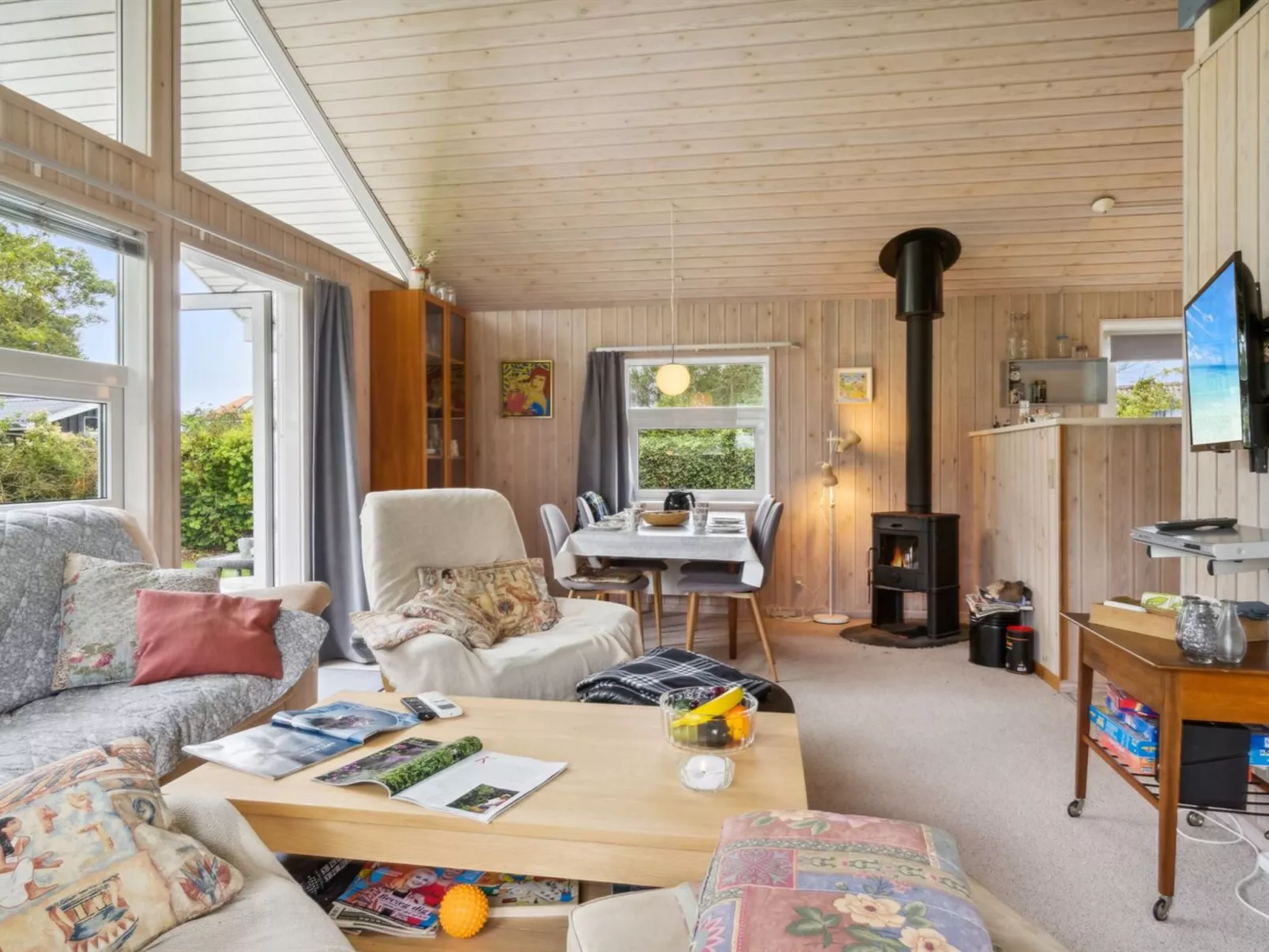 "Akseline" - 300m from the sea-Binnen