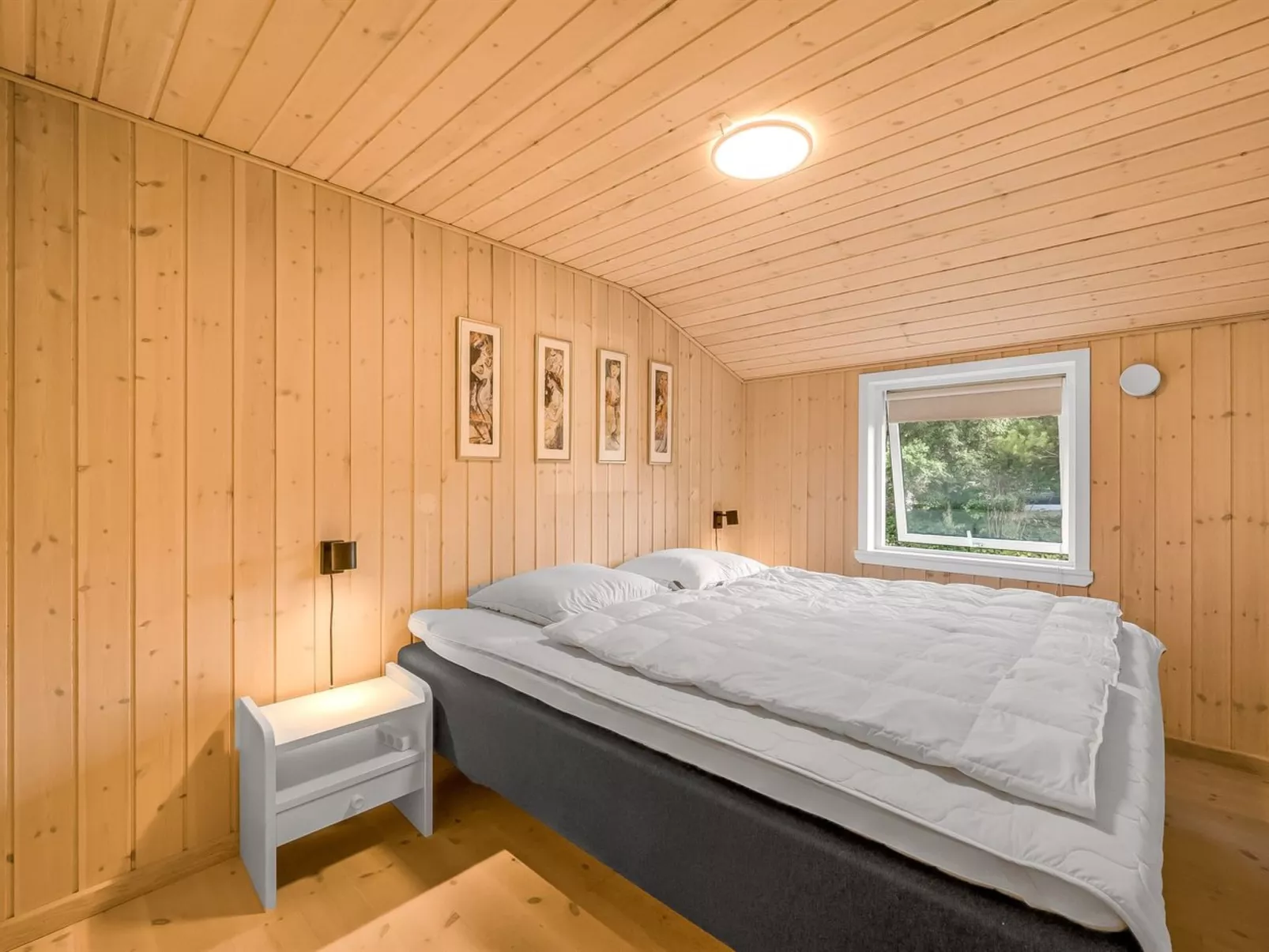 "Waghn" - 800m to the fjord-Binnen