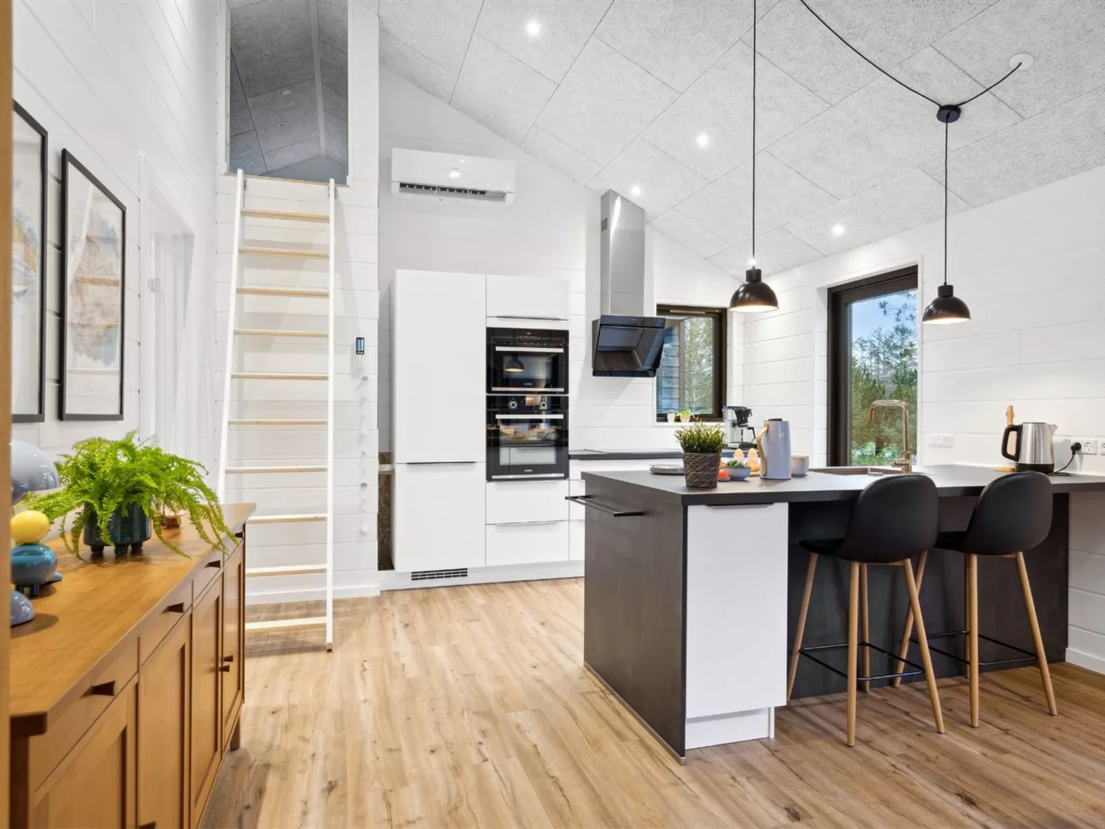 "Skakke" - 900m from the sea-Binnen