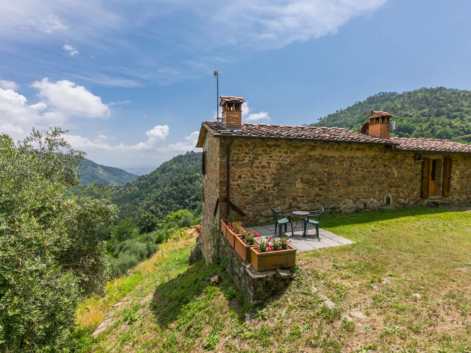 Casetta di Zano-Buiten