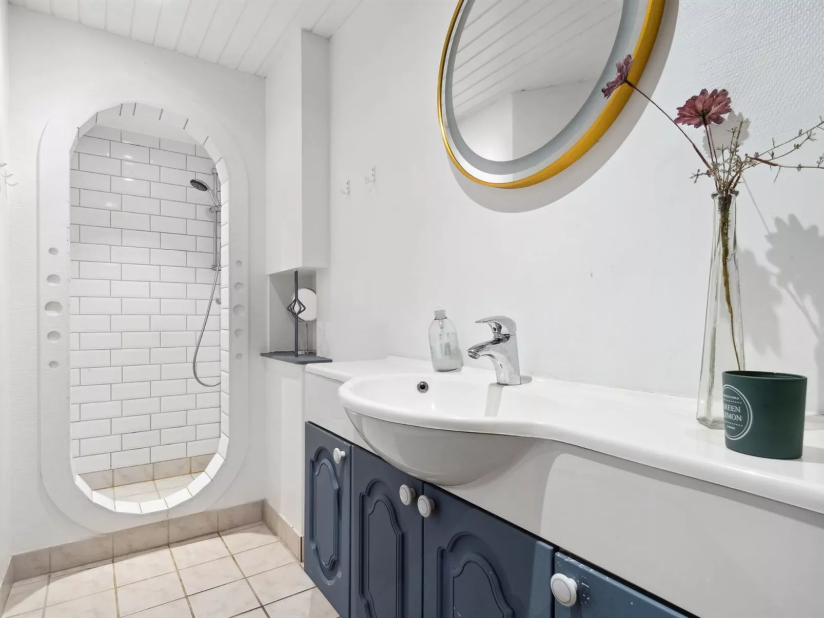 "Edele" - 3.8km from the sea-Binnen