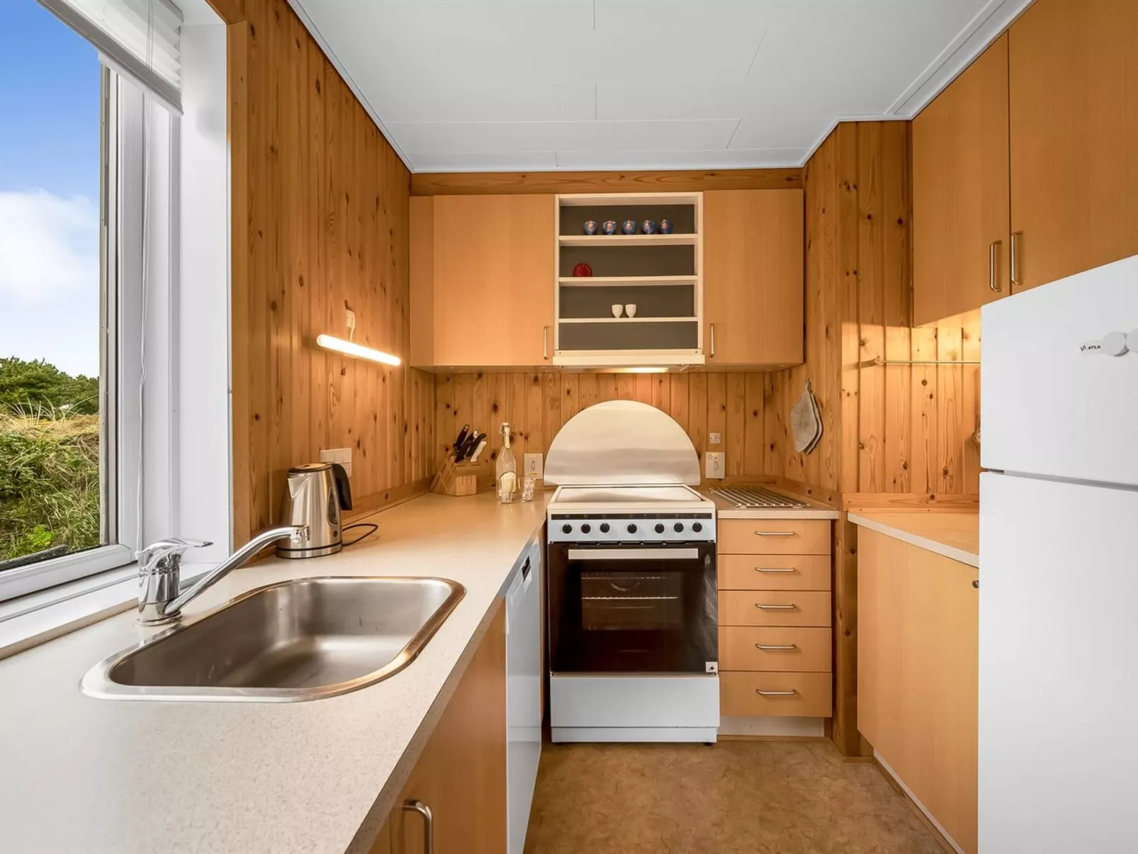 "Eloise" - 400m from the sea-Binnen