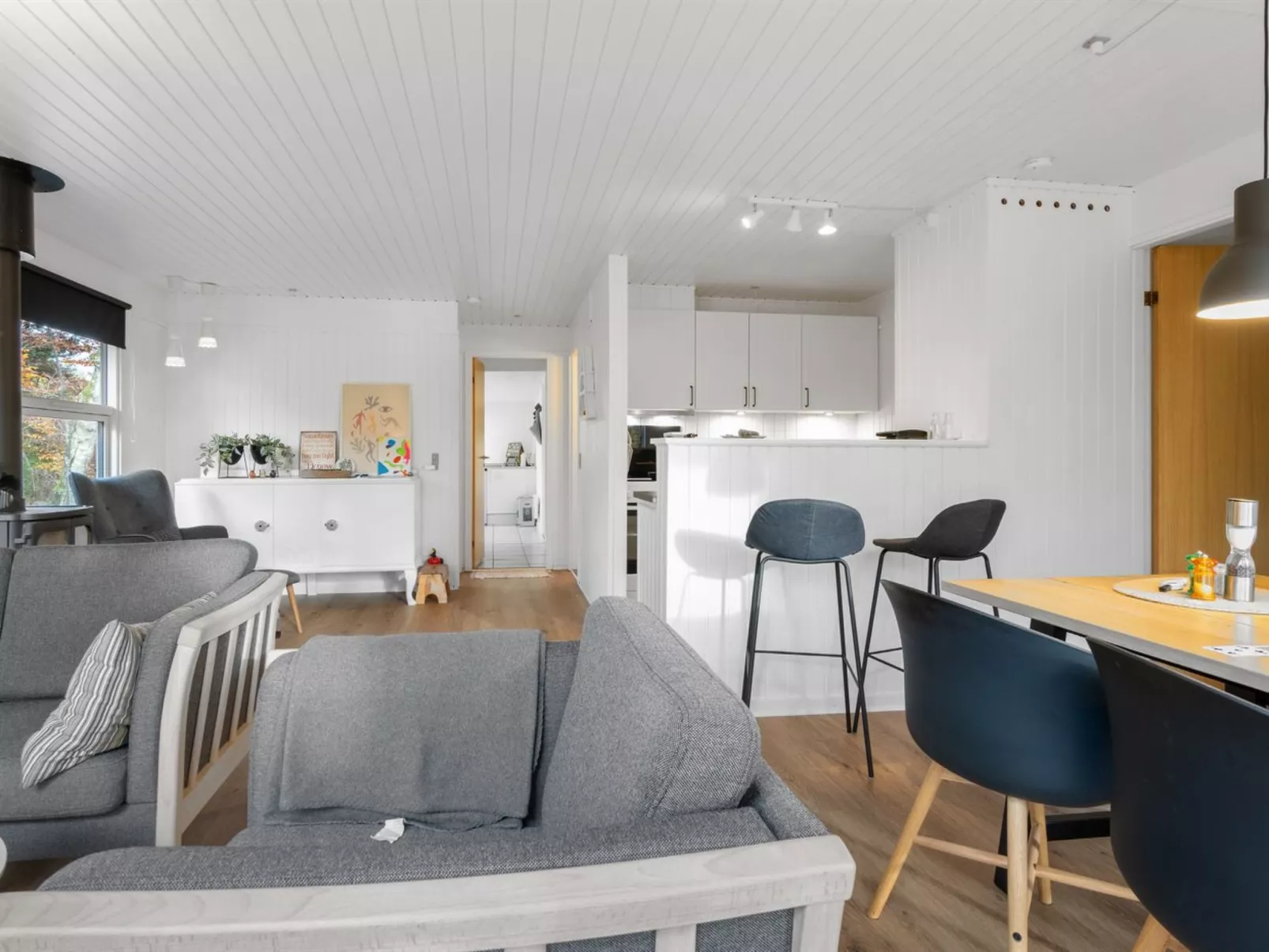 "Chris" -  from the sea-Binnen