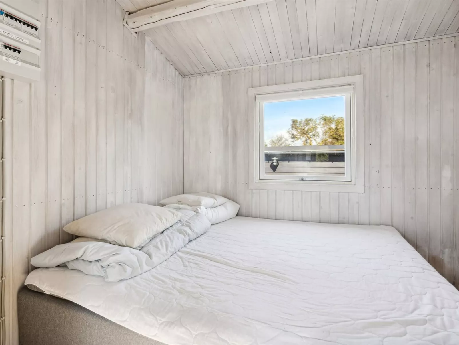 "Imma" -  from the sea-Binnen