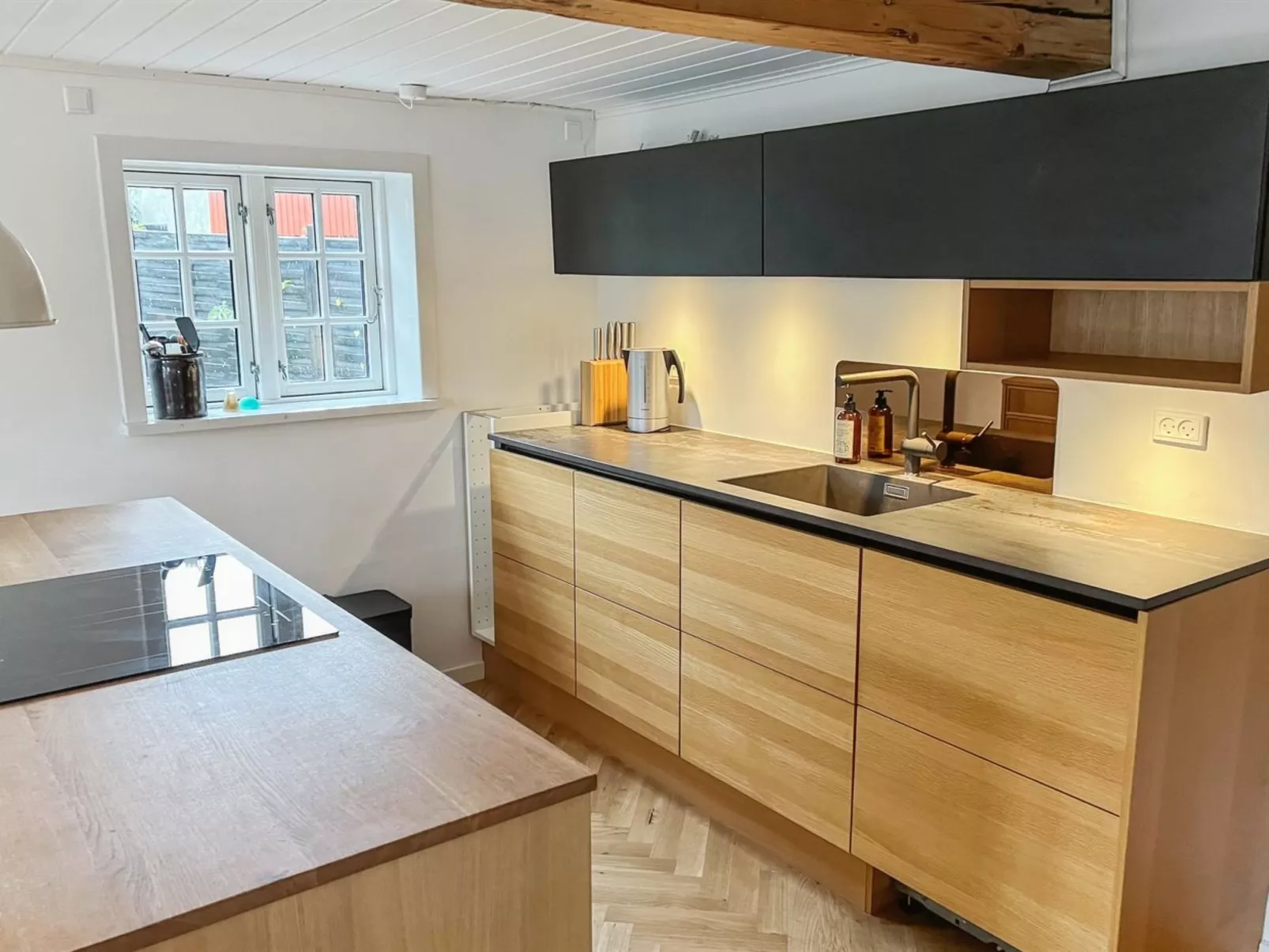 "Melusine" - 200m from the sea-Binnen