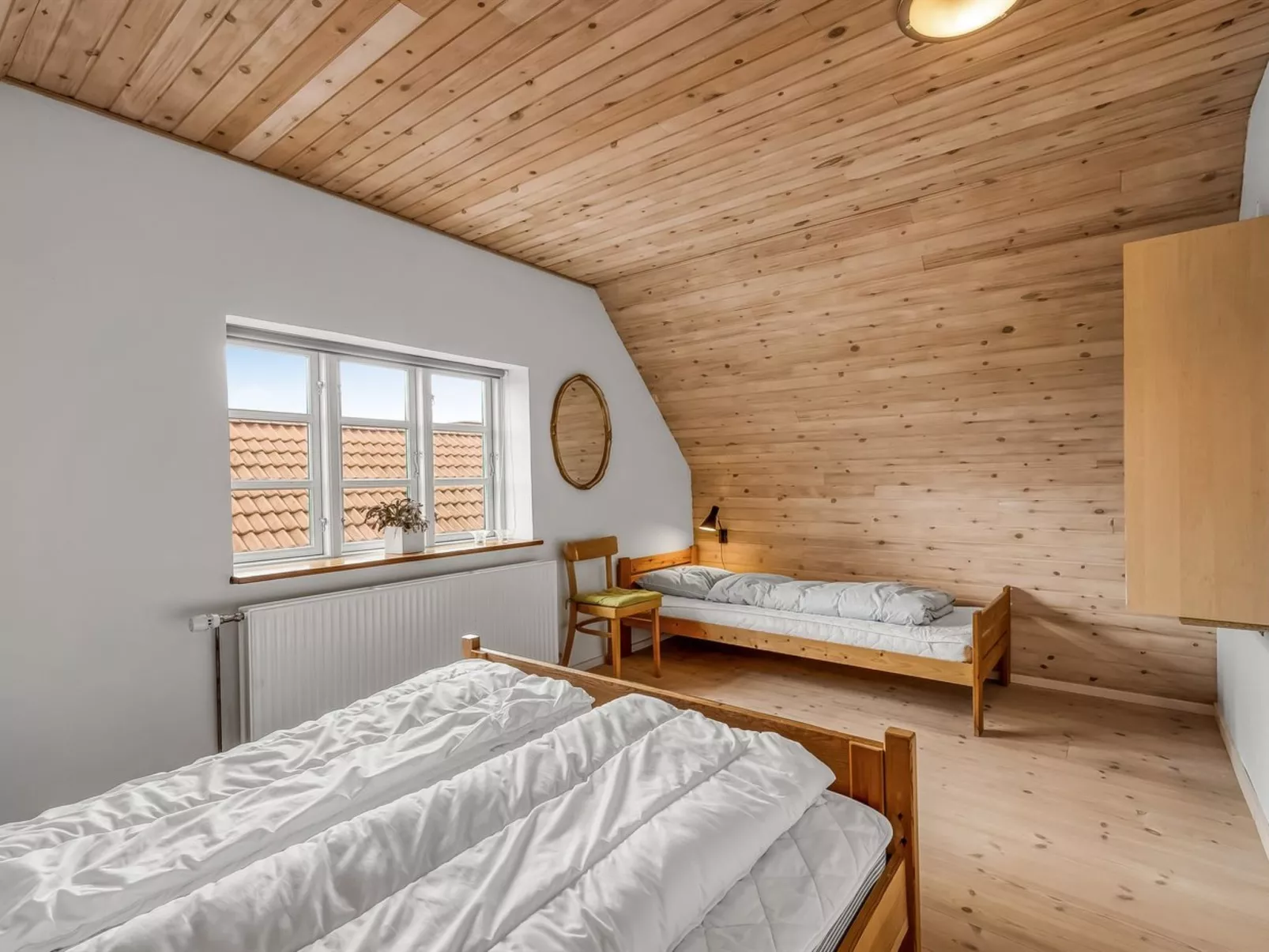 "Soria" - 600m to the fjord-Binnen