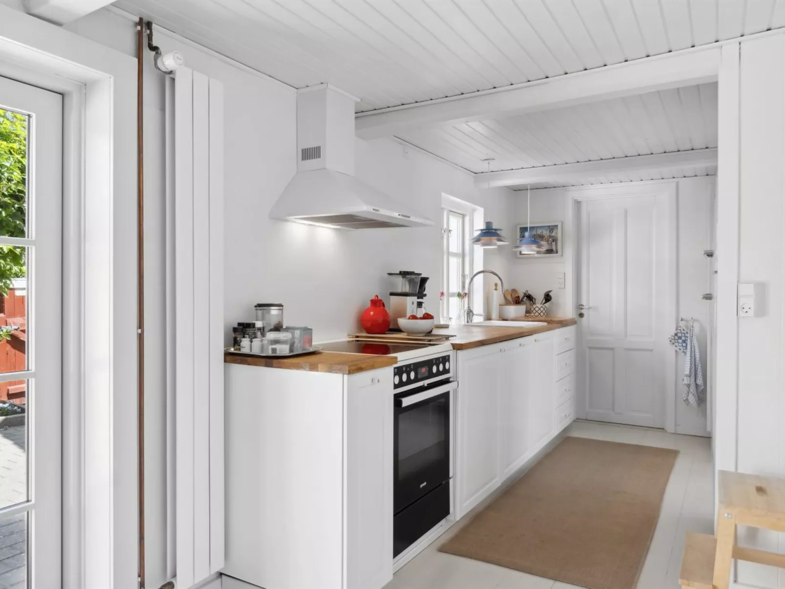 "Algeth" - 200m from the sea-Binnen