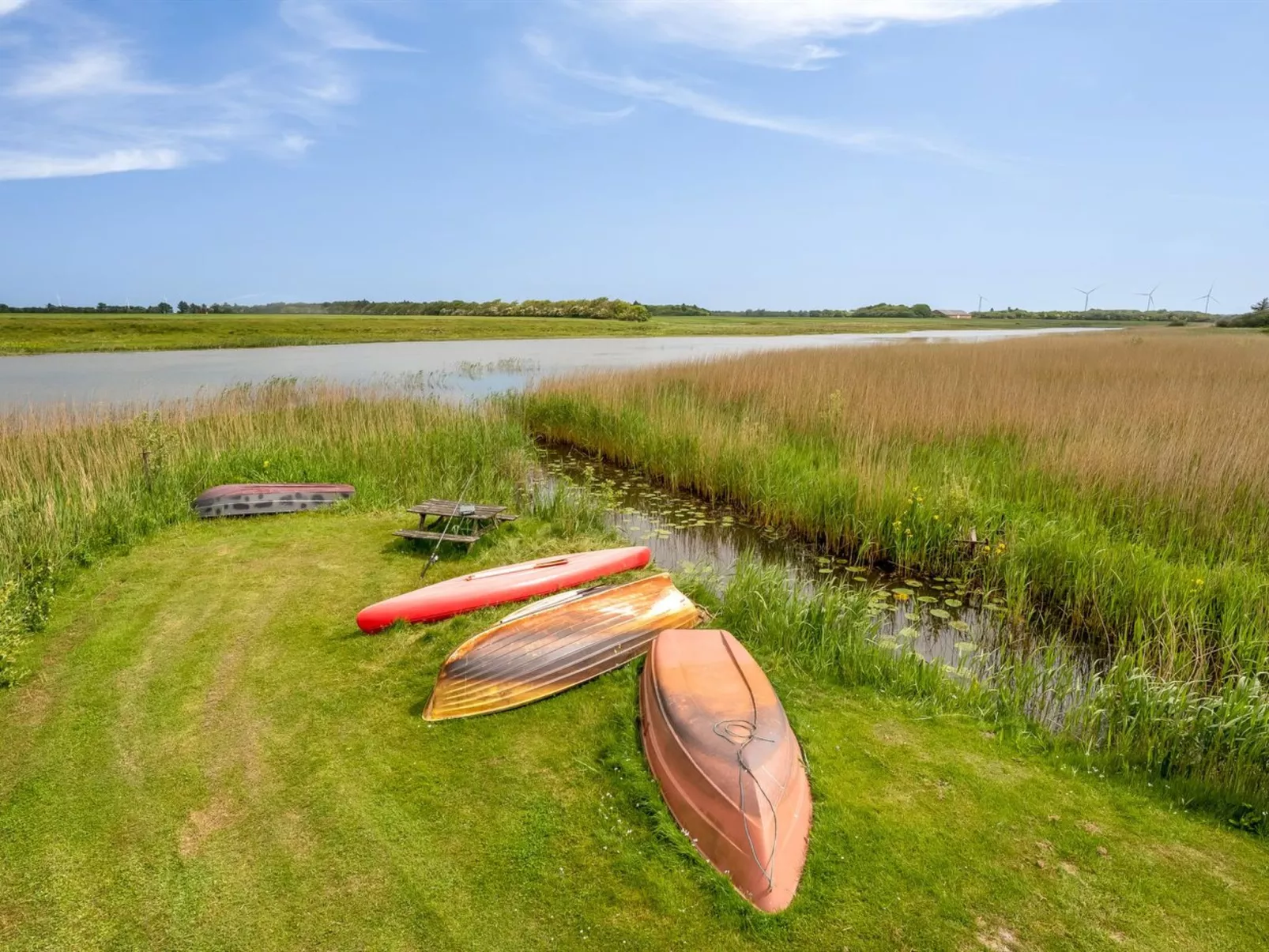 "Tatiane" - 10km from the sea-Buiten