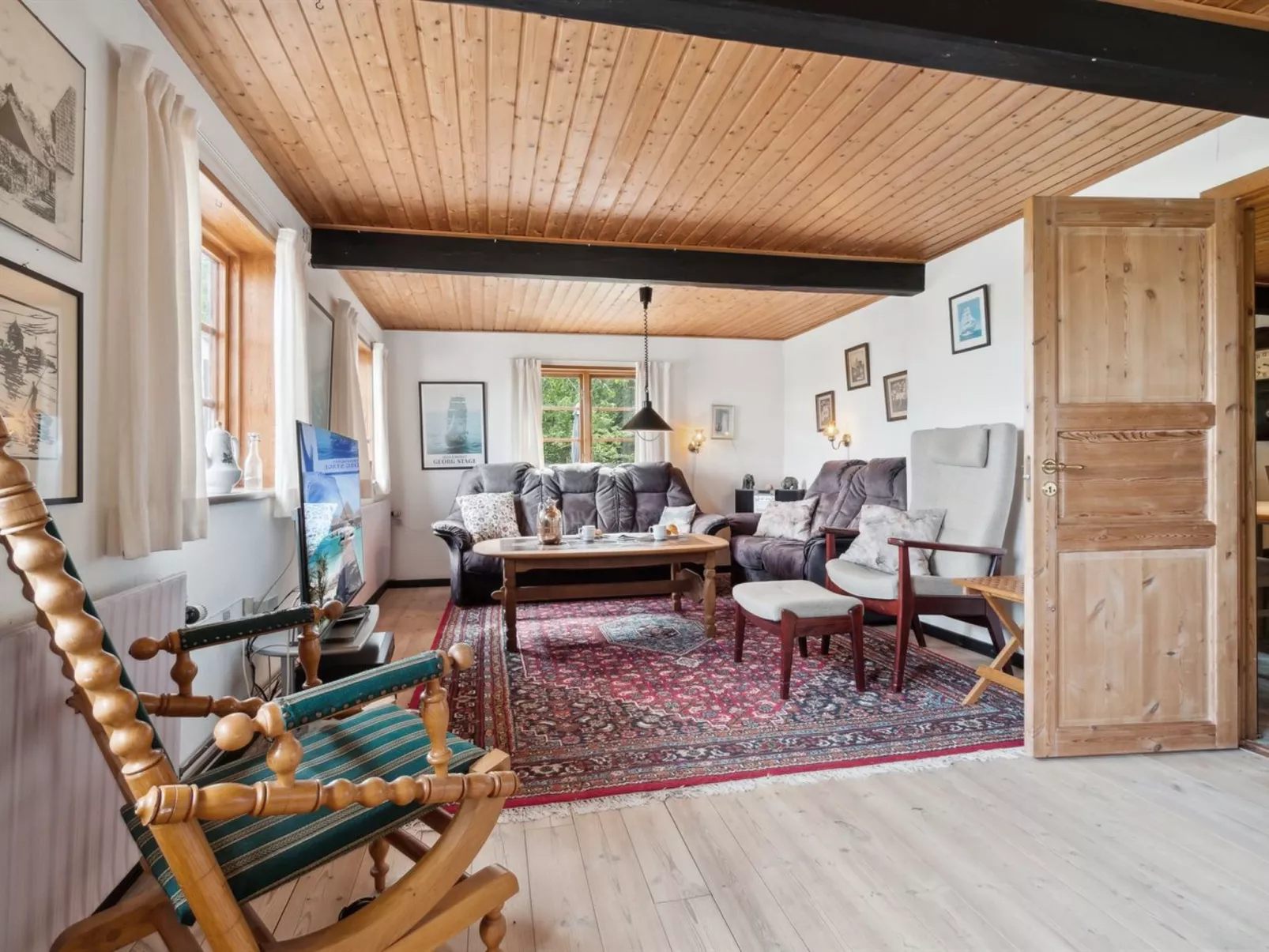 "Helmer" - 3km from the sea-Binnen