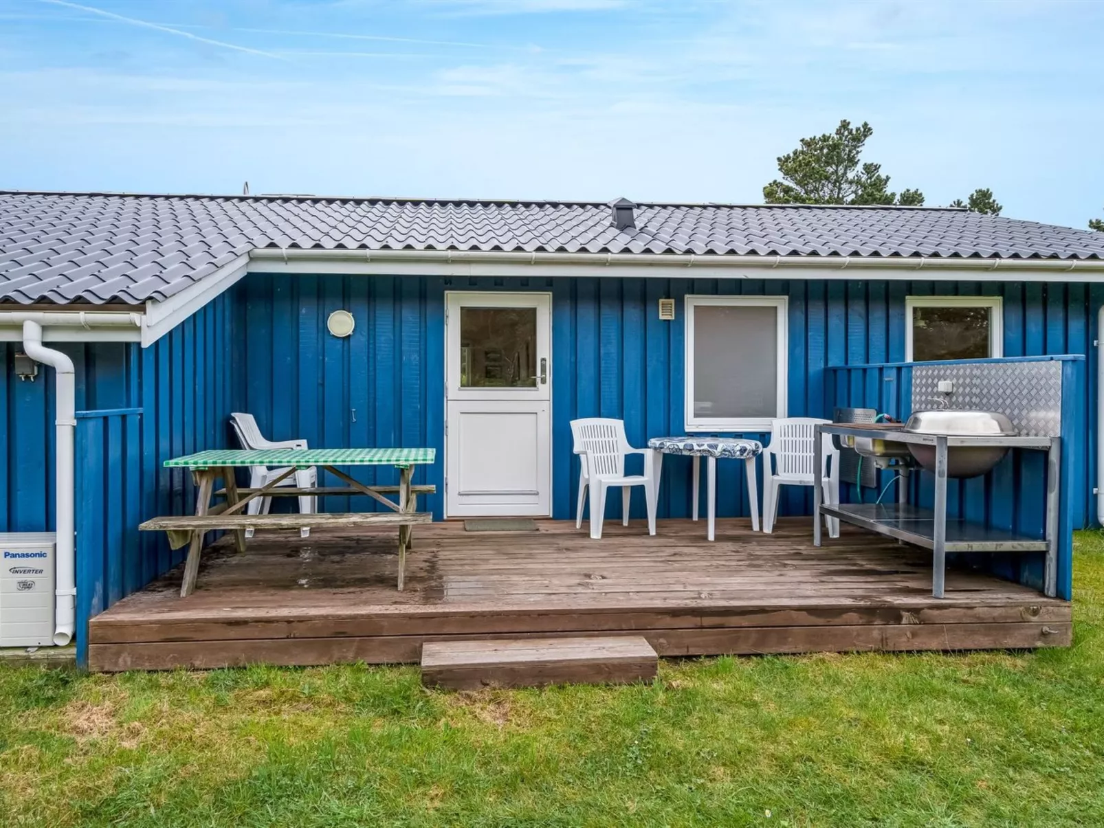 "Conny" - 350m from the sea-Buiten