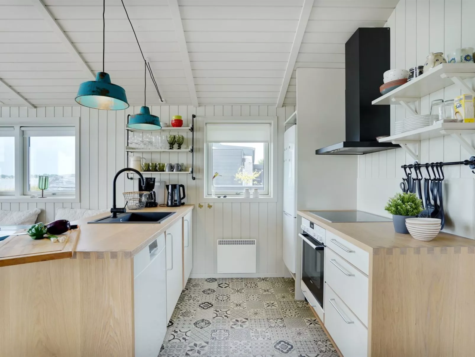 "Liutulf" - 40m from the sea-Binnen