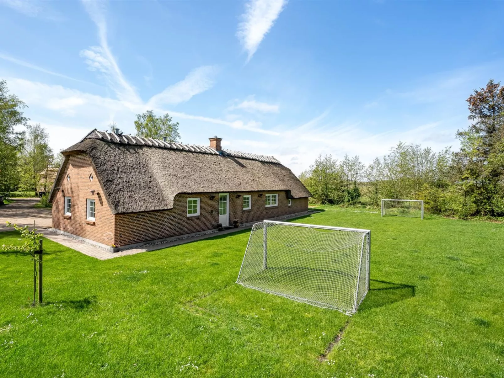 "Krok" - 1.2km from the sea-Buiten