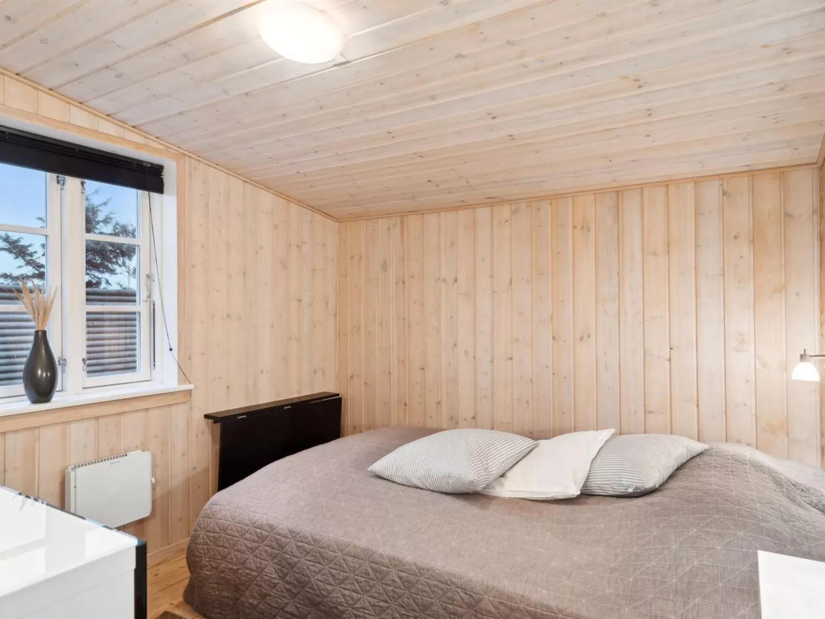 "Svante" - 600m from the sea-Binnen