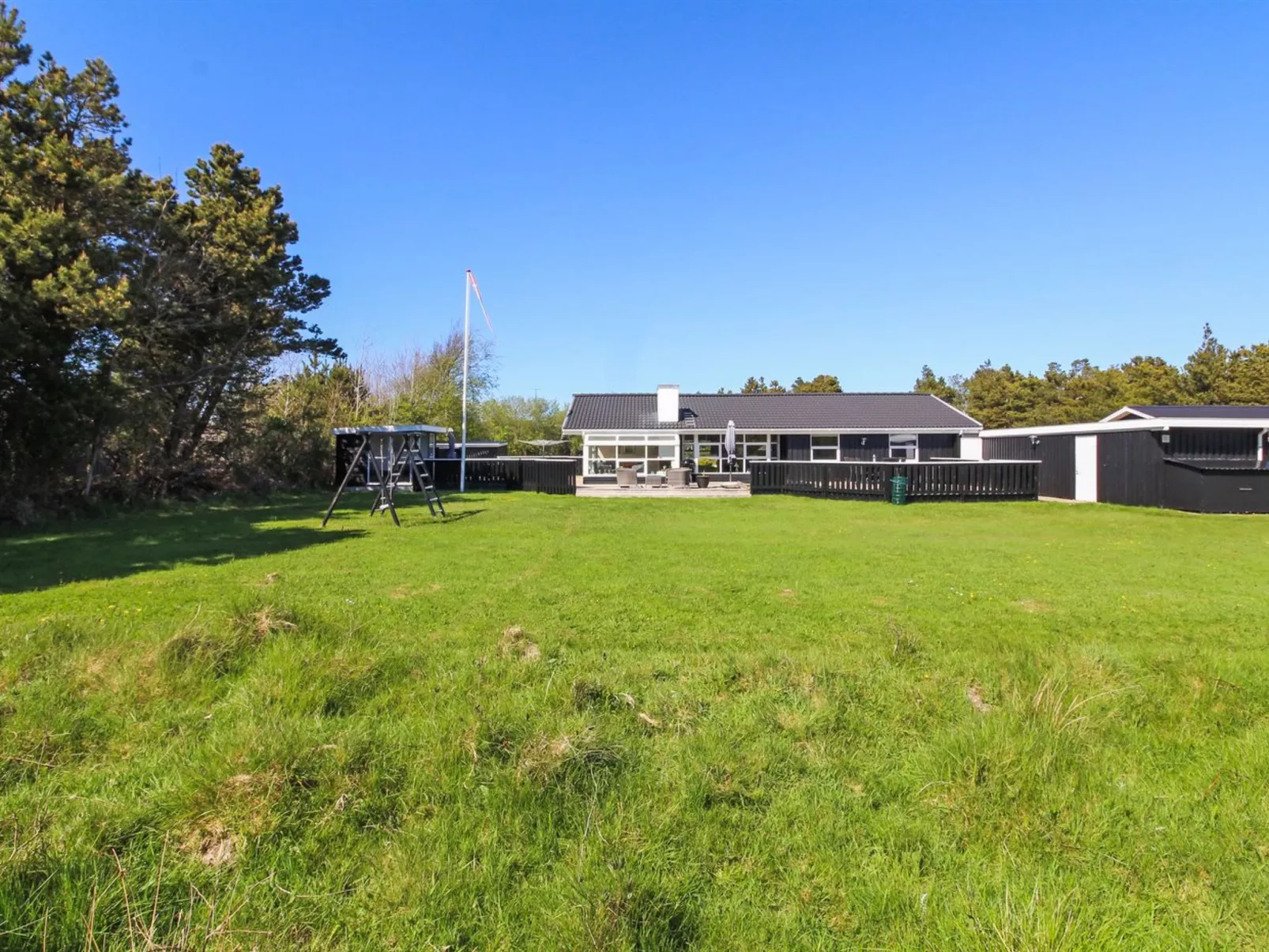 "Emilia" - 1.8km from the sea-Buiten