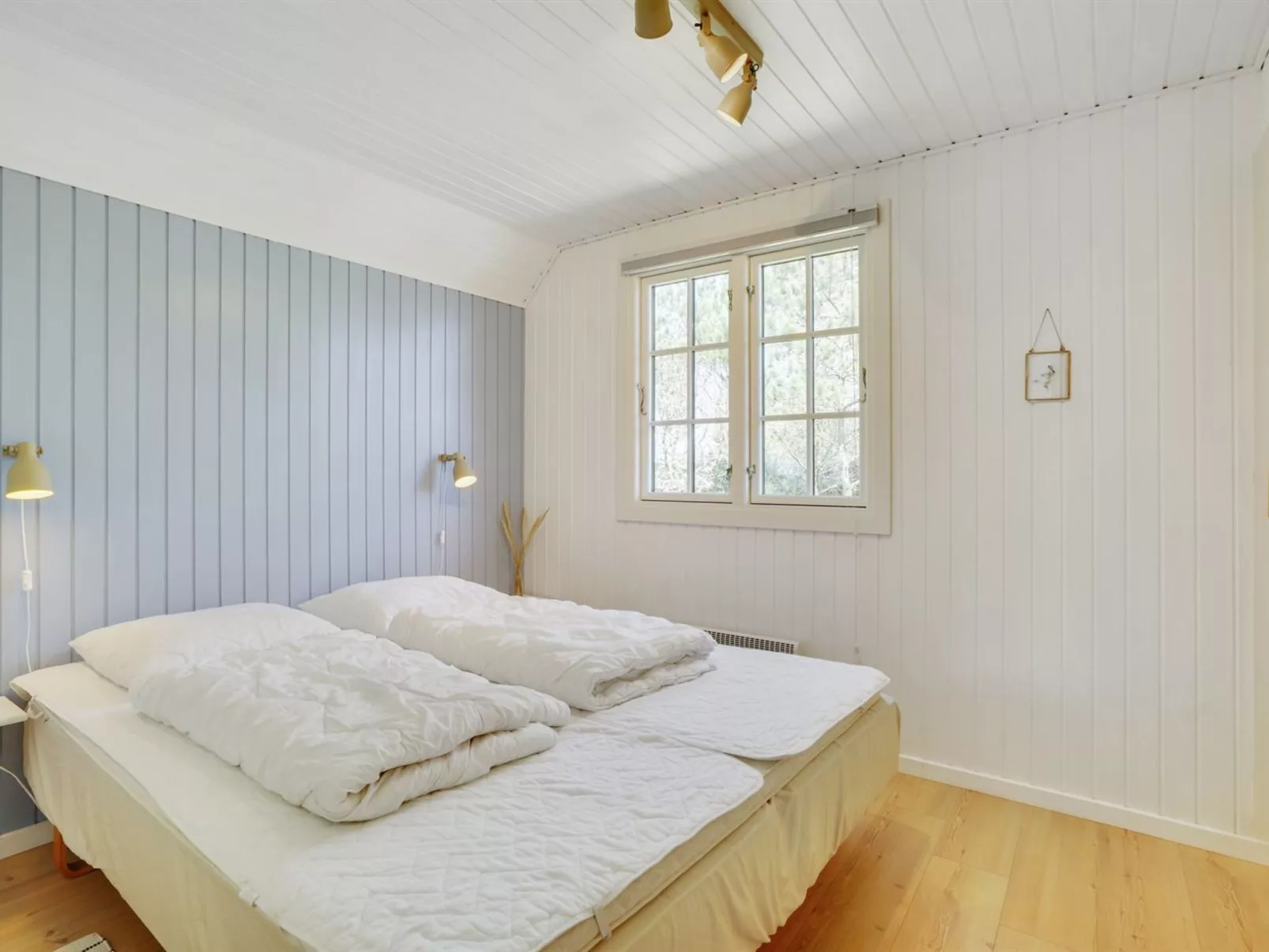 "Sine" - 500m from the sea-Binnen