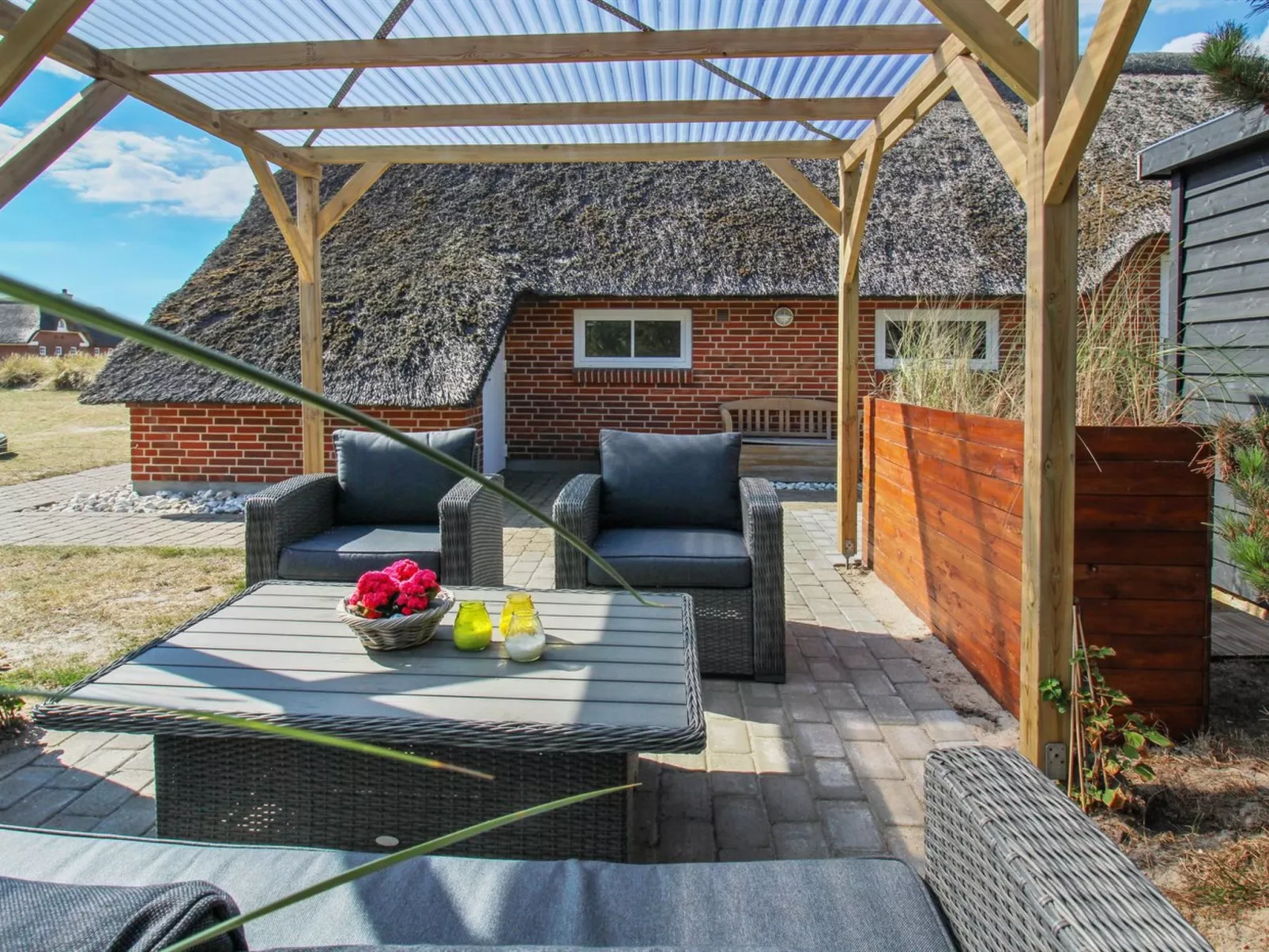 "Viana" - 100m from the sea-Buiten