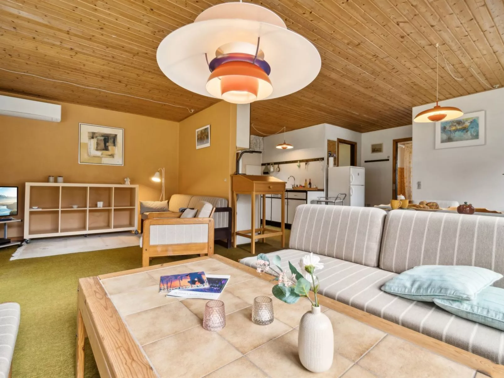 "Awa" - 800m from the sea-Binnen