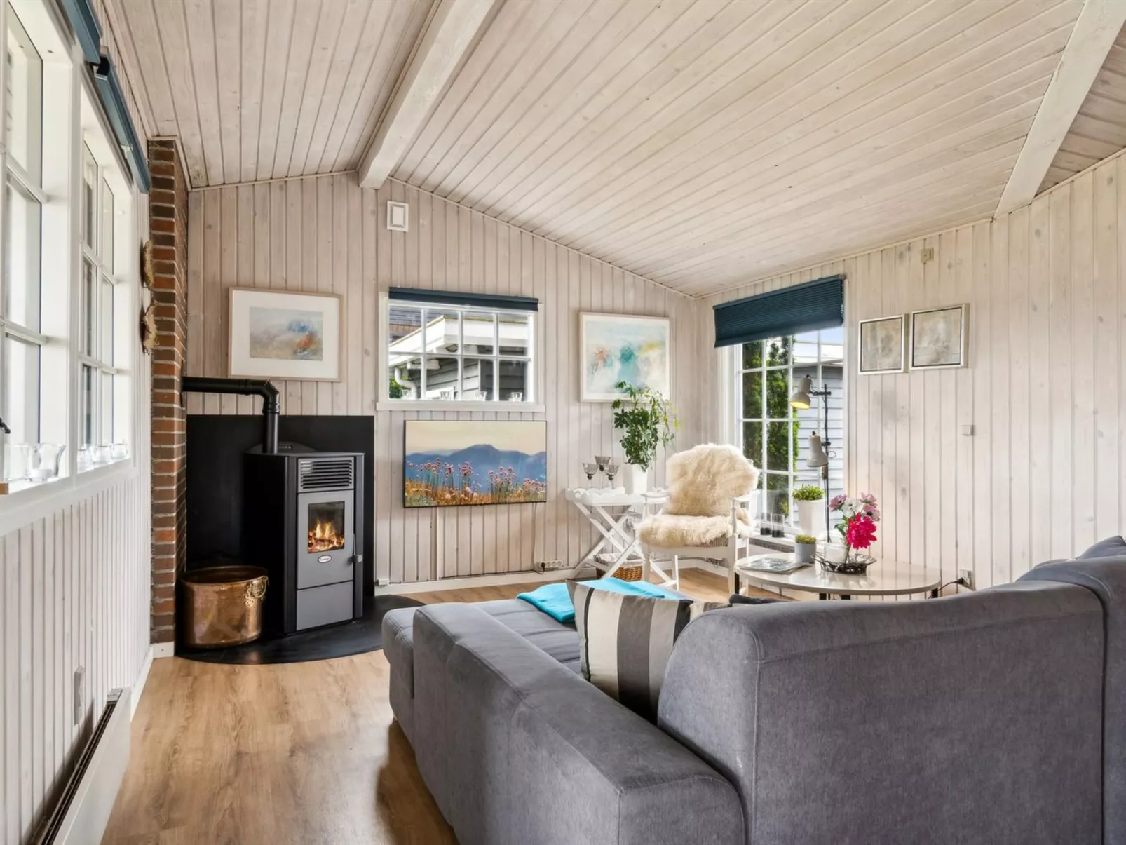 "Diddi" - 170m from the sea-Binnen