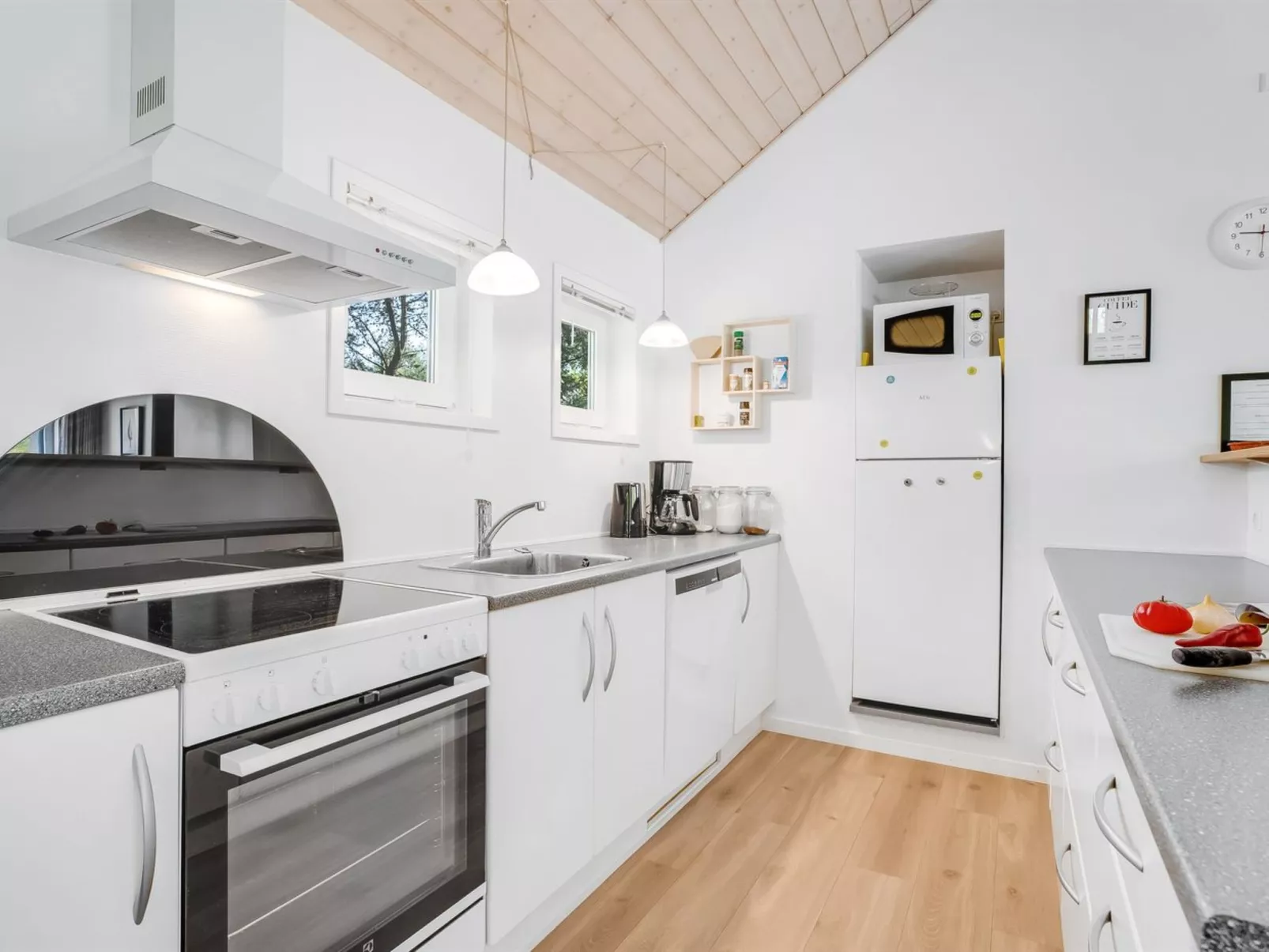 "Rohan" - 700m from the sea-Binnen