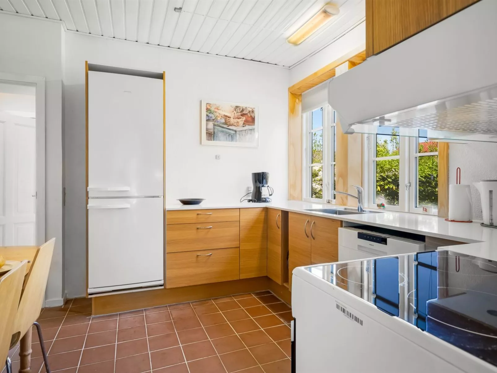 "Ejnarine" - 600m to the fjord-Binnen