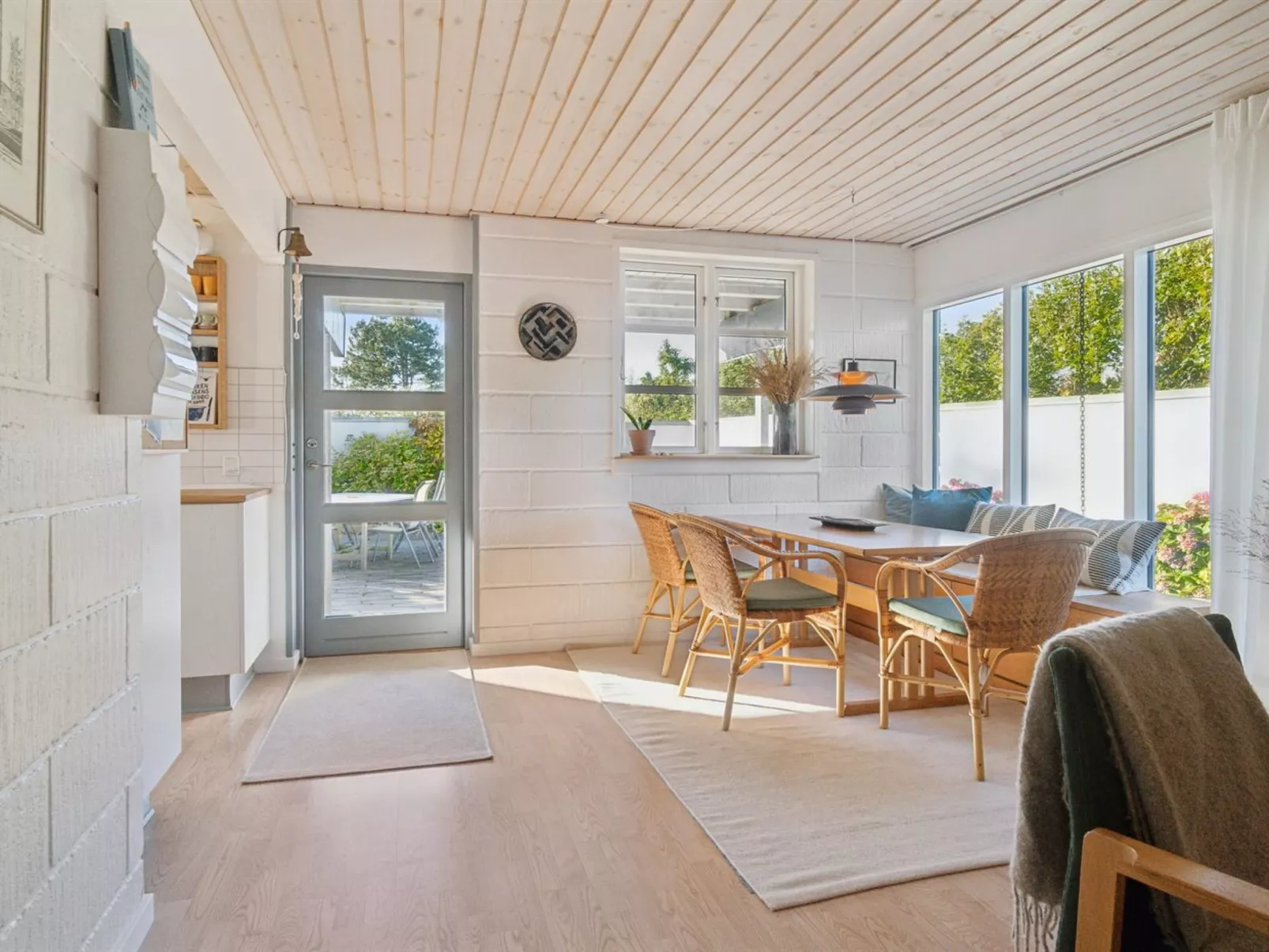 "Eikka" - 100m from the sea-Binnen