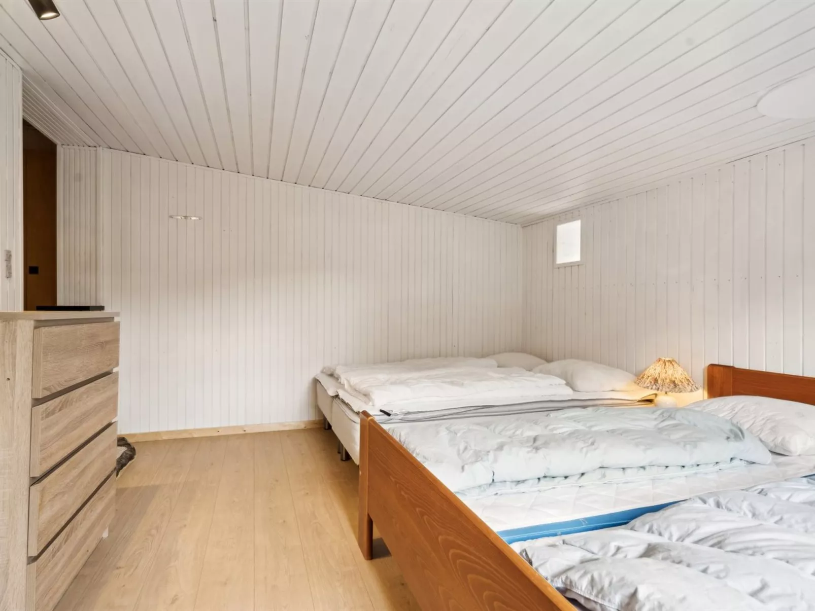 "Hildegart" - 750m from the sea-Binnen