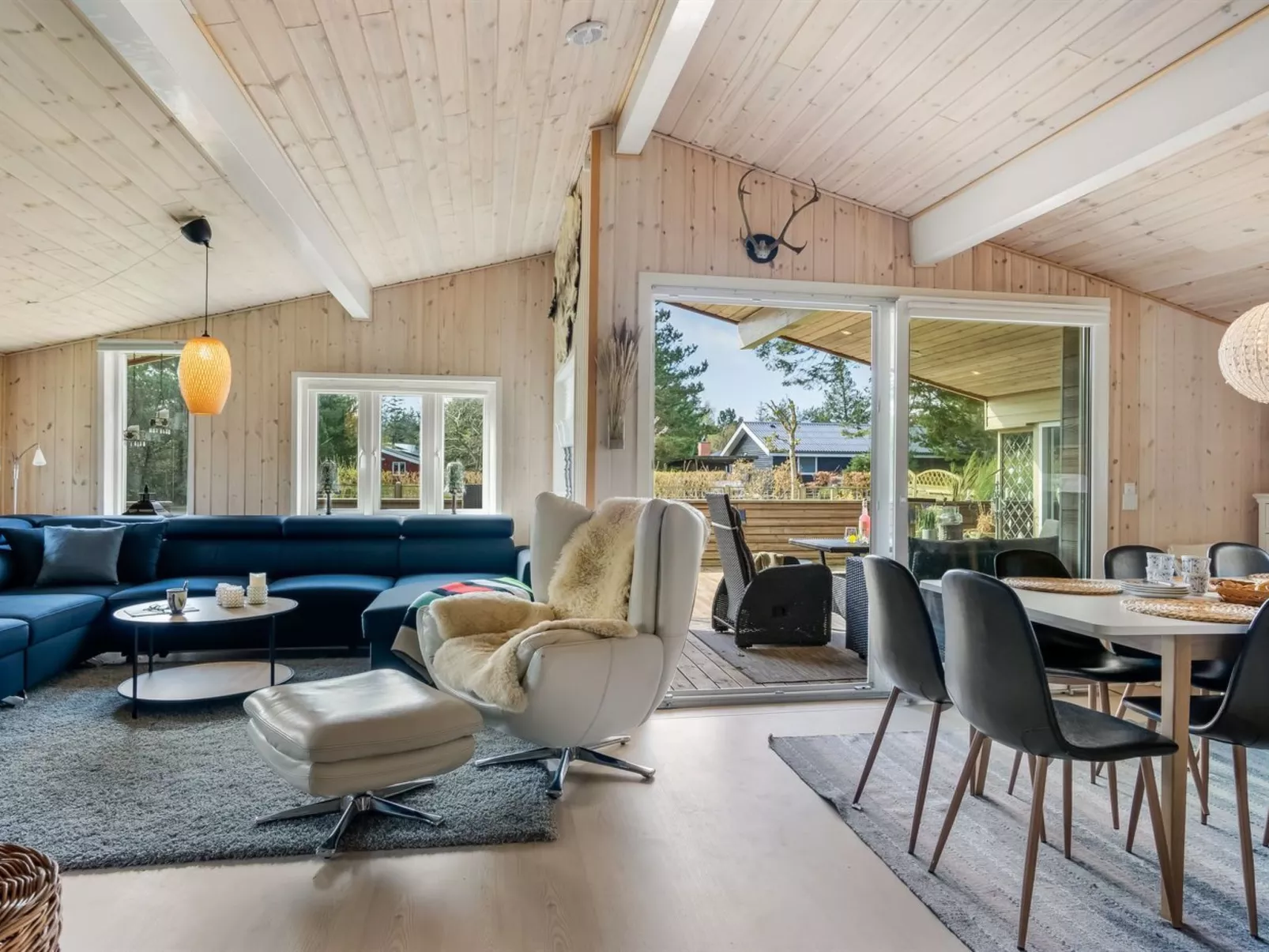 "Livni" -  from the sea-Binnen