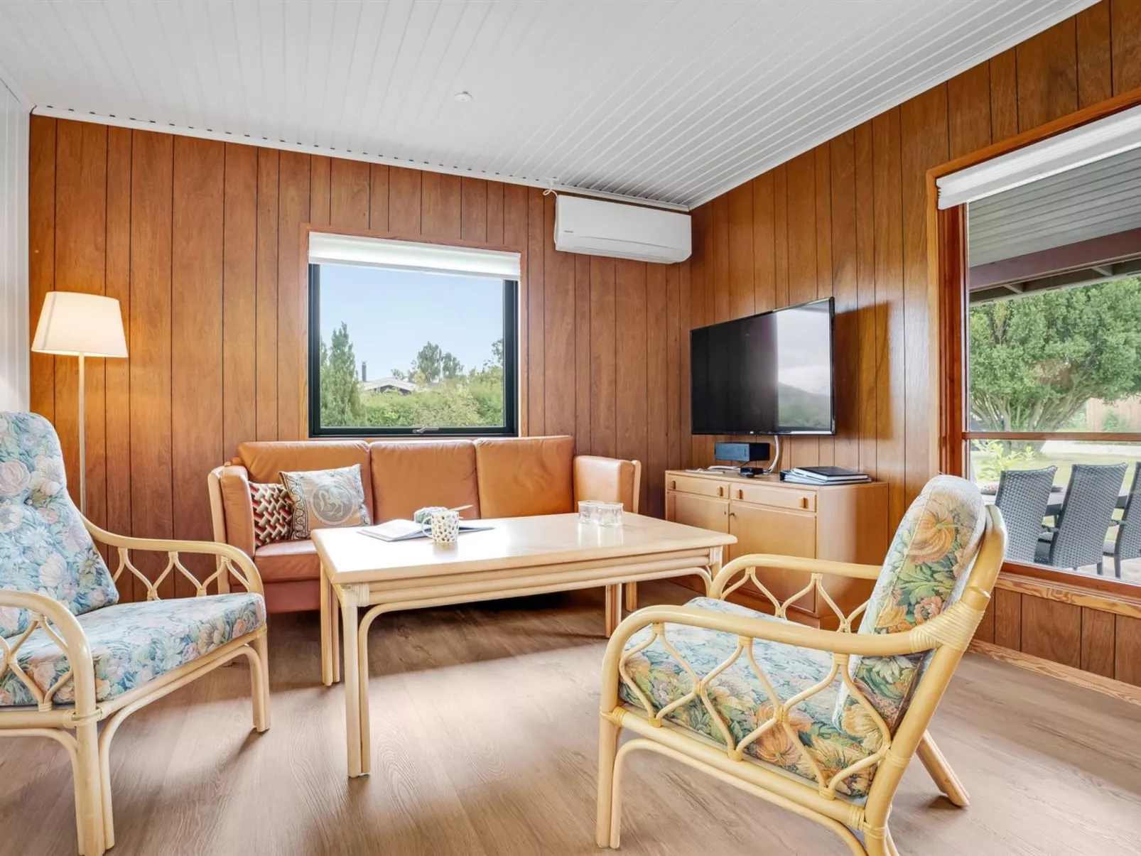 "Fulk" - 150m from the sea-Binnen