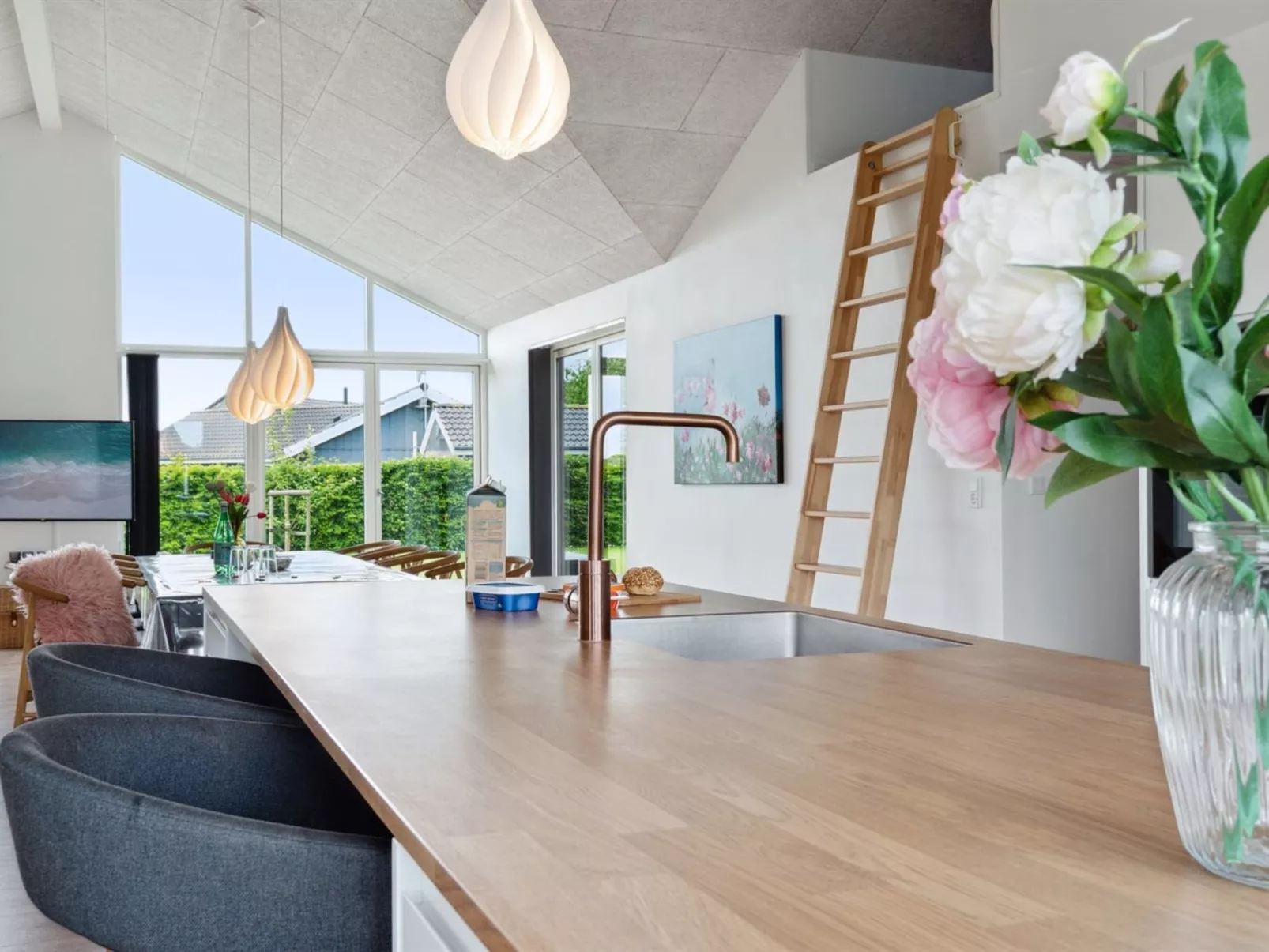 "Danika" - 650m from the sea-Binnen