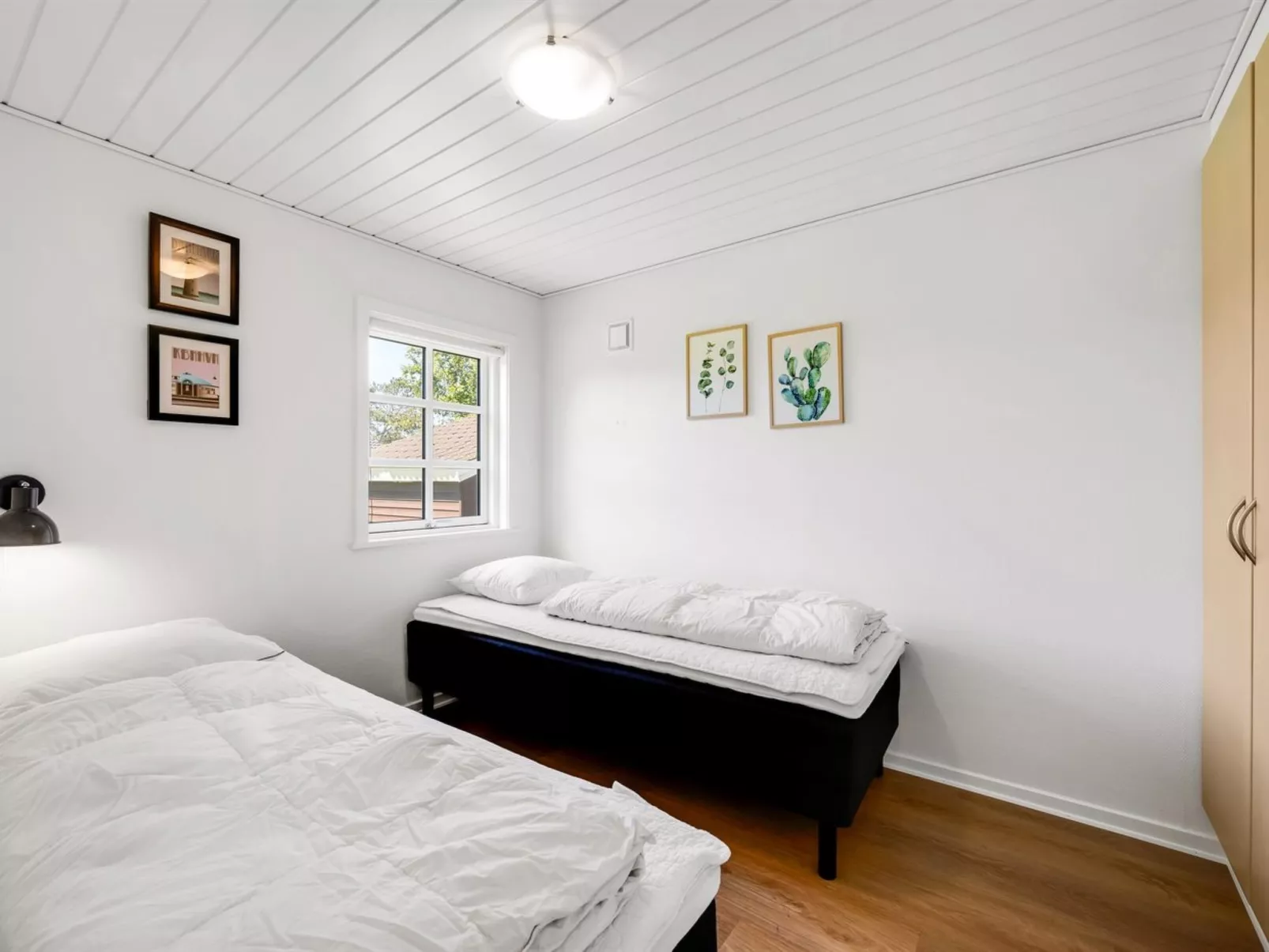 "Holga" - 400m from the sea-Binnen