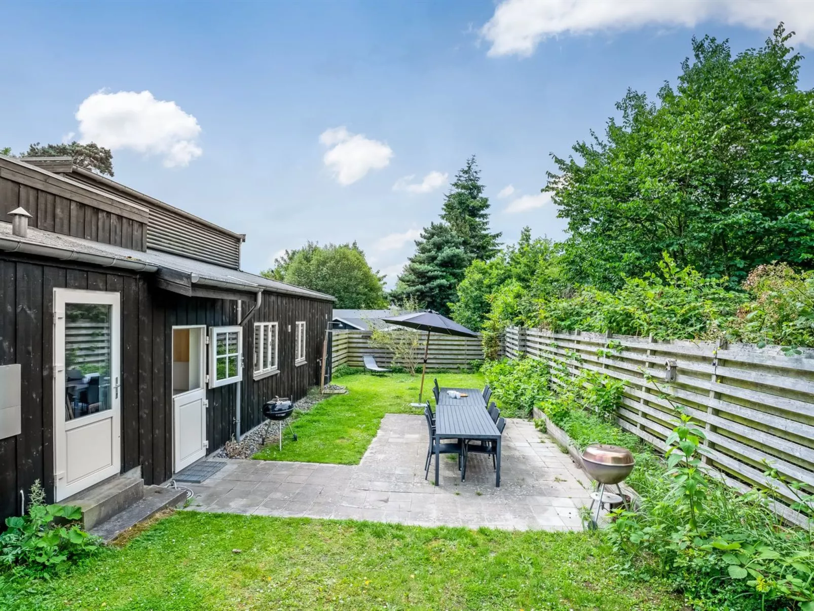 "Henkil" - 175m from the sea-Buiten