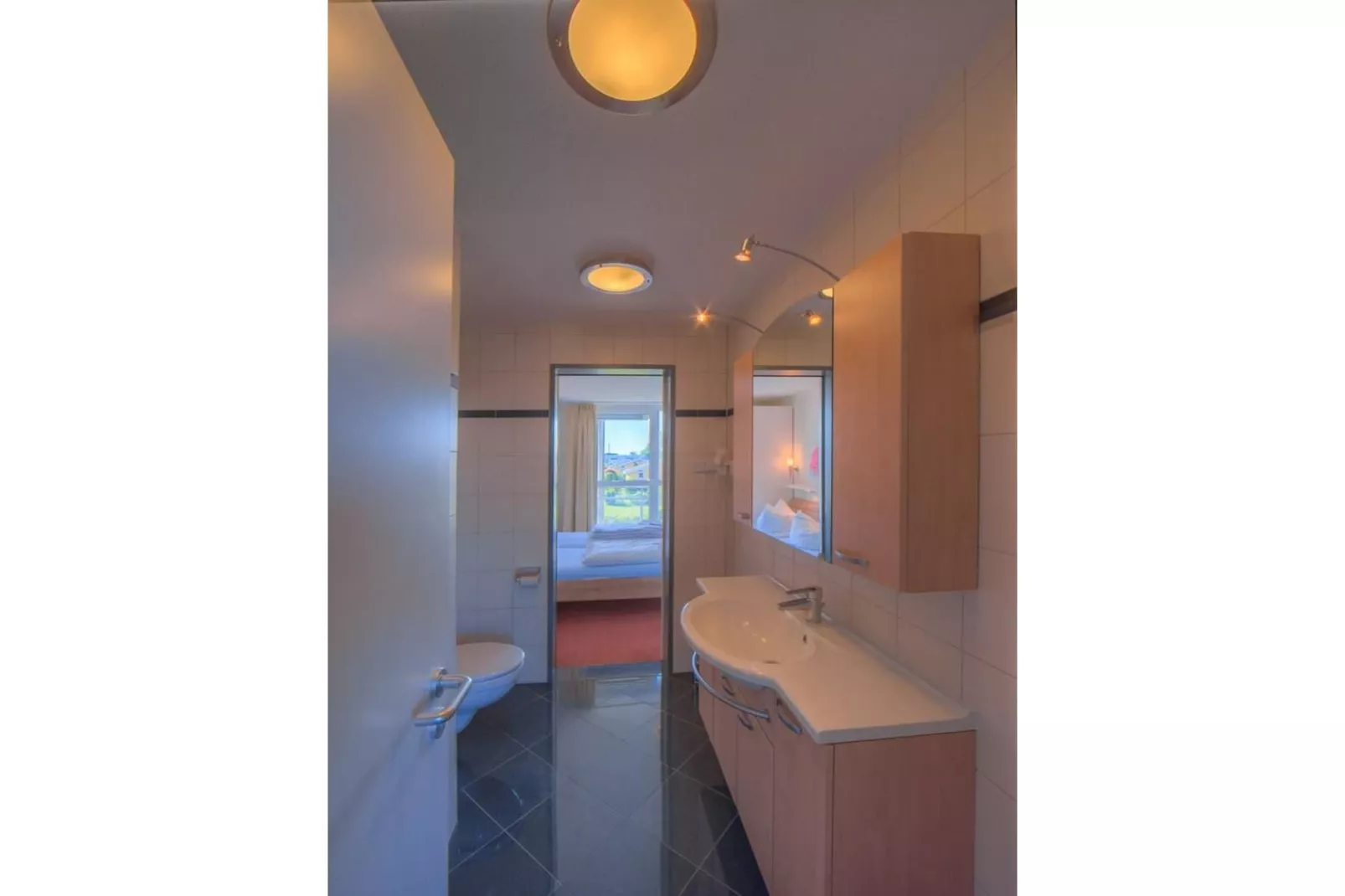 Seeadler Classic 203-Badkamer