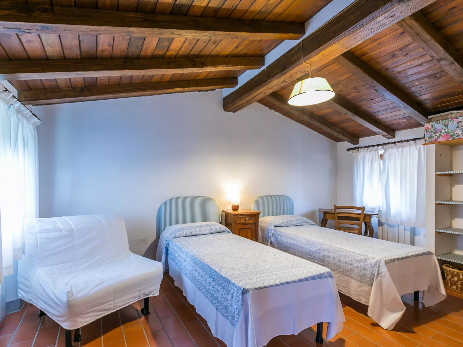Podere Sondino/Apt.Casa di Pietro-Binnen