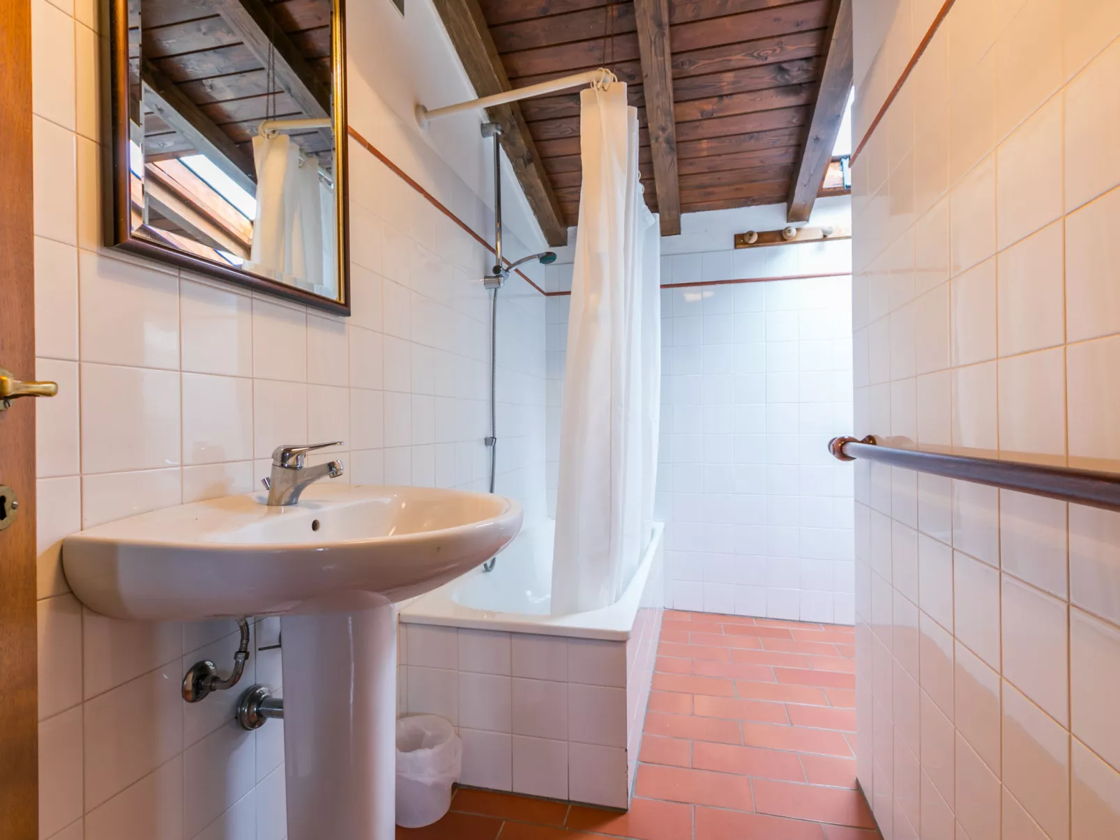 Podere Sondino/Apt.Casa di Pietro-Binnen