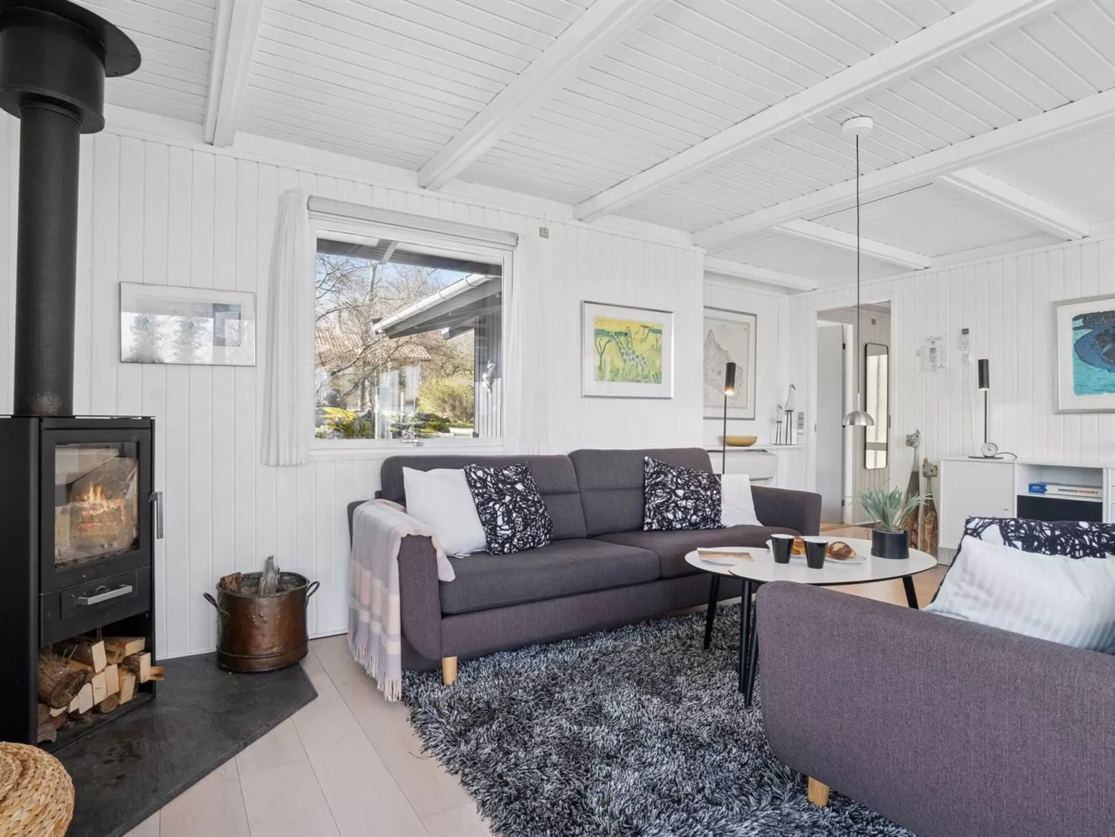 "Caren" - 75m from the sea-Binnen