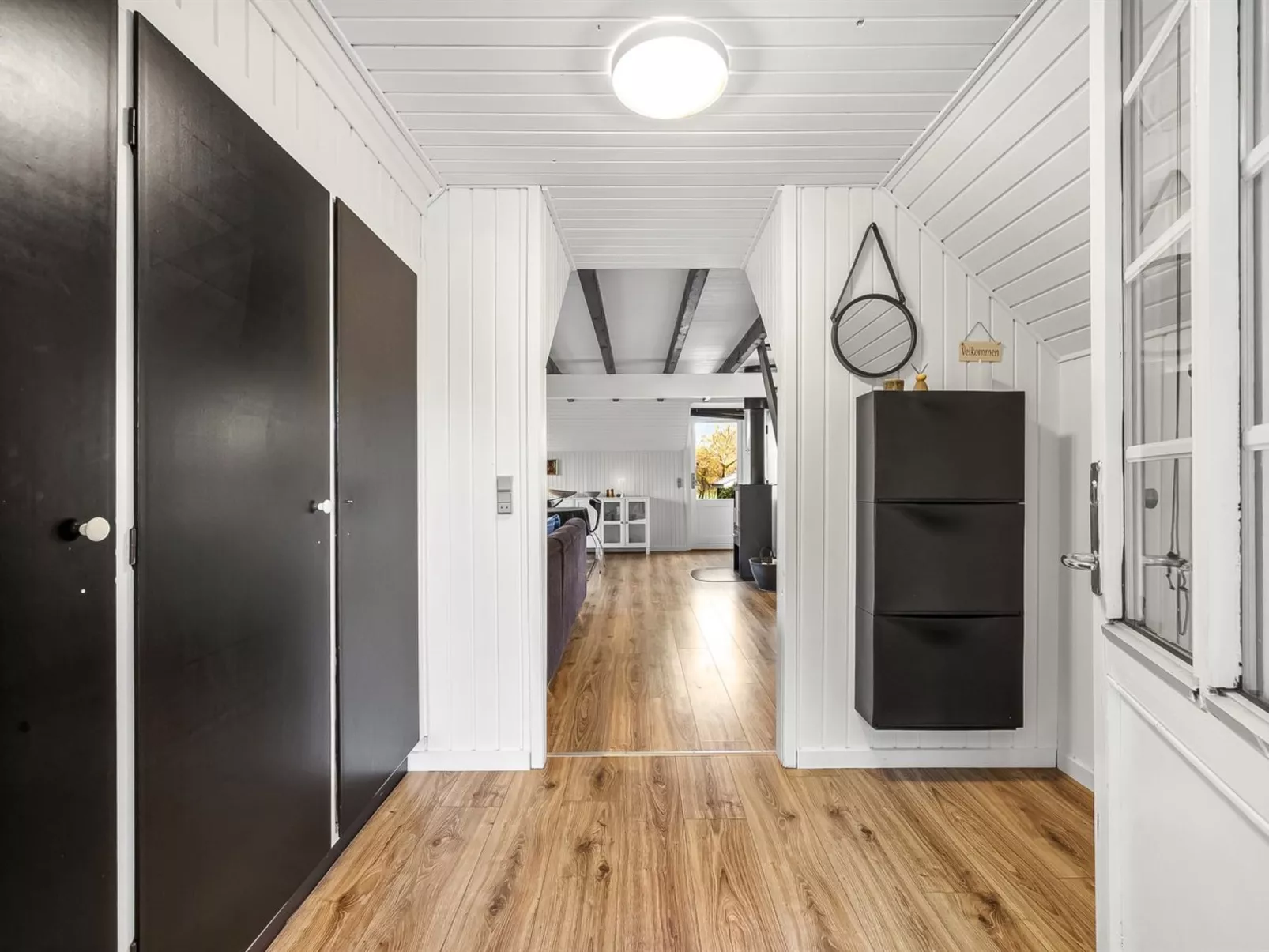 "Sampo" - 150m to the fjord-Binnen