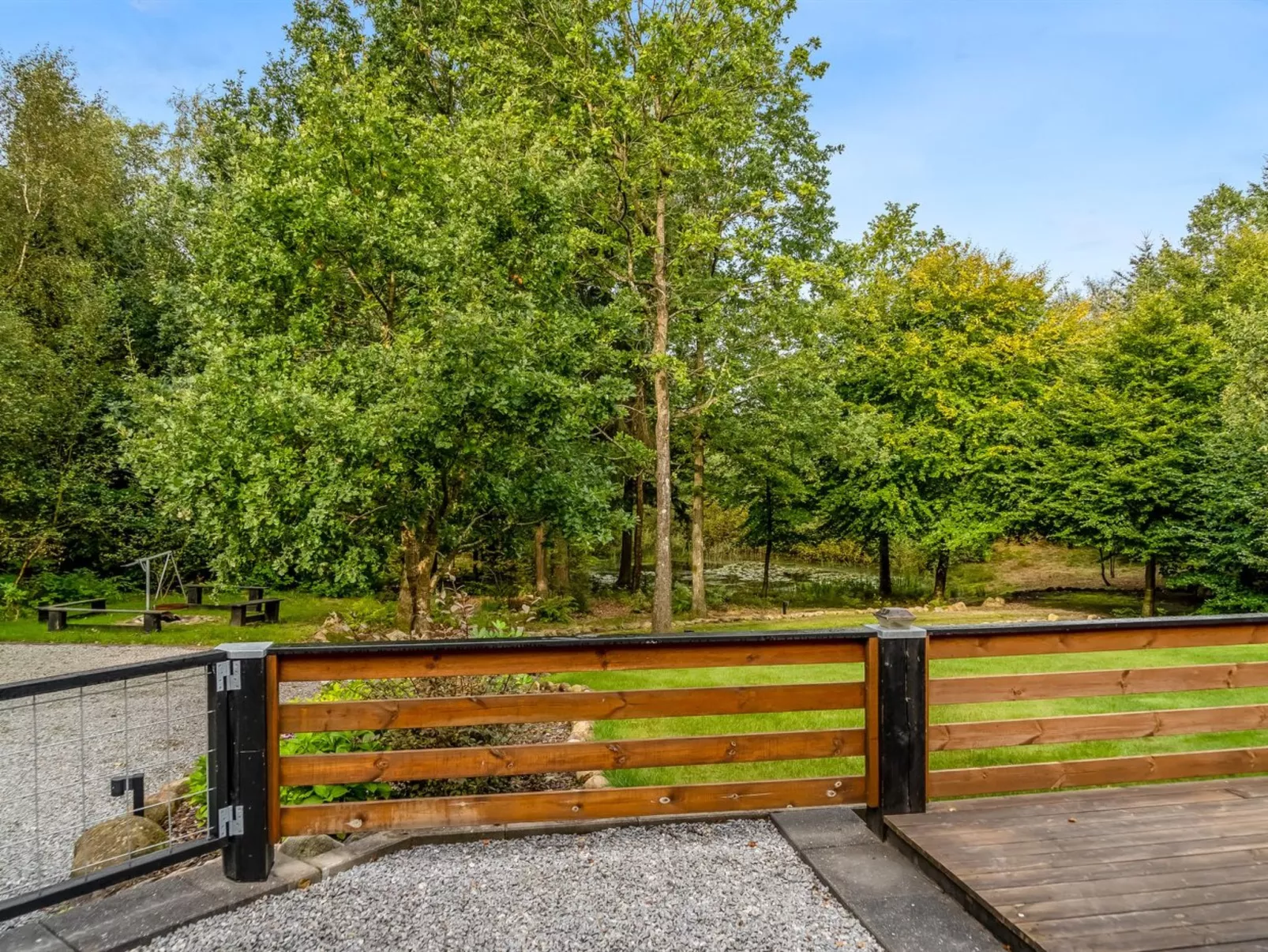 "Vicente" - 14km to the fjord-Buiten