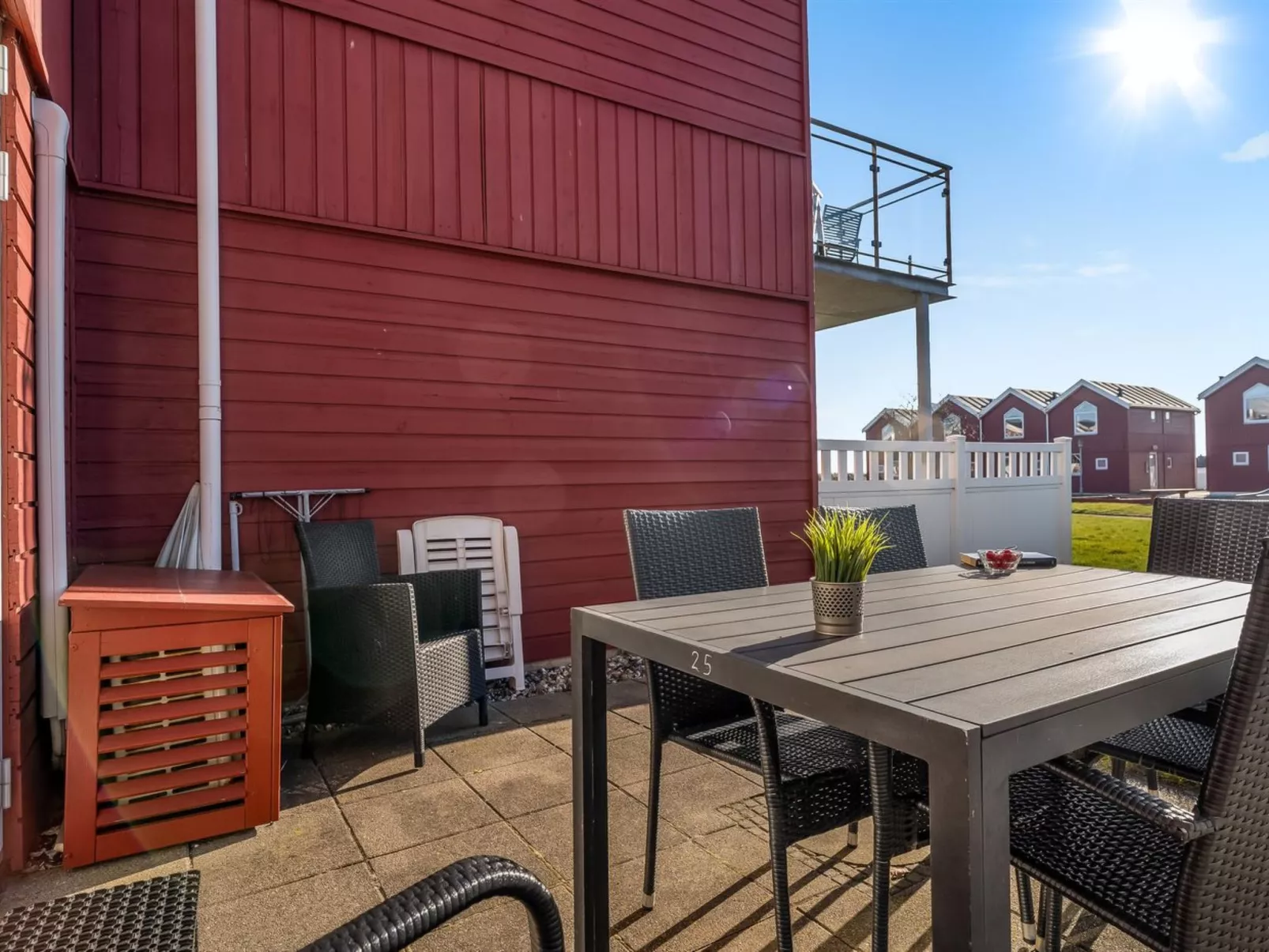 "Arton" -  from the sea-Buiten