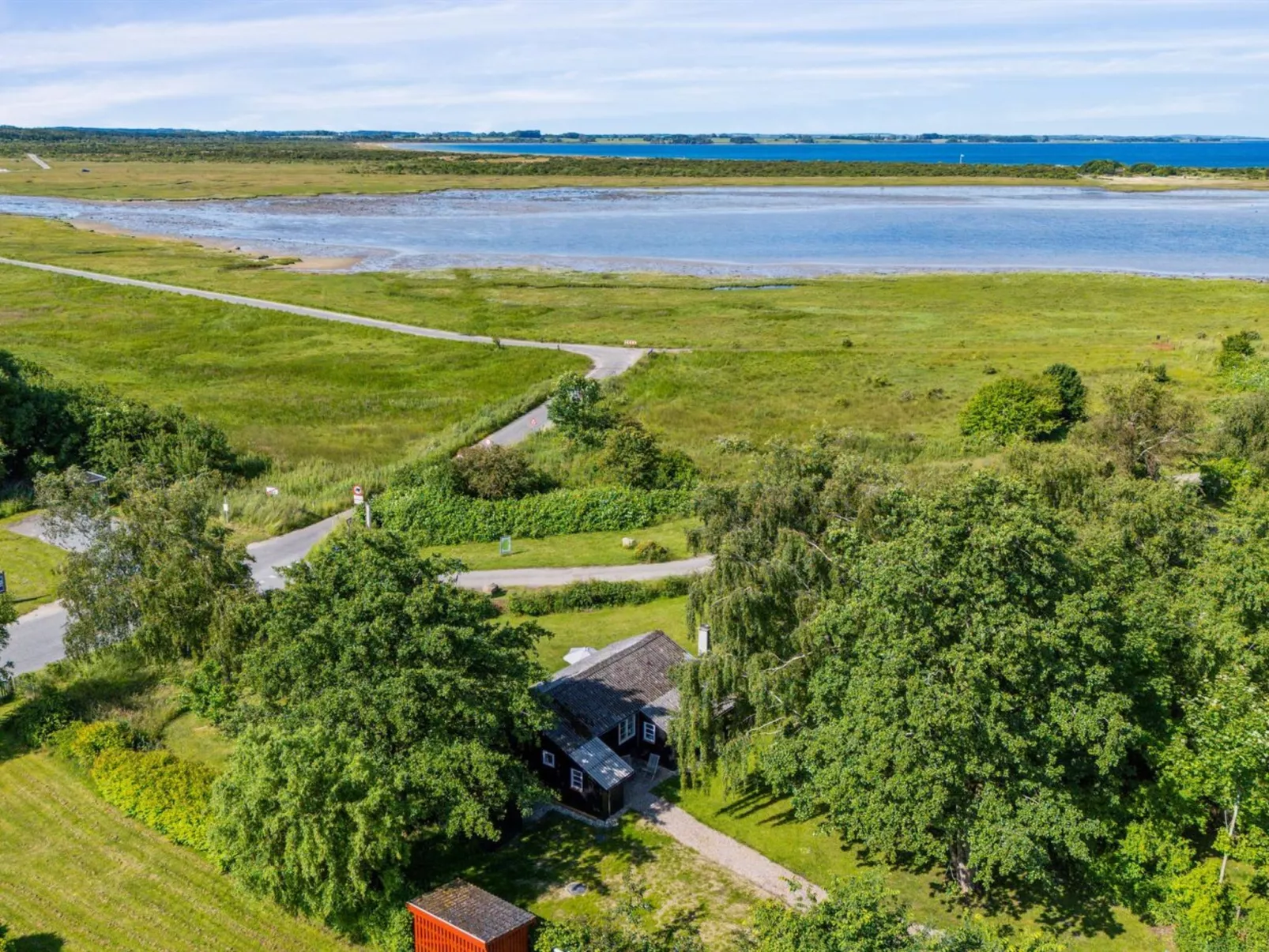 "Dufa" - 200m to the fjord-Buiten