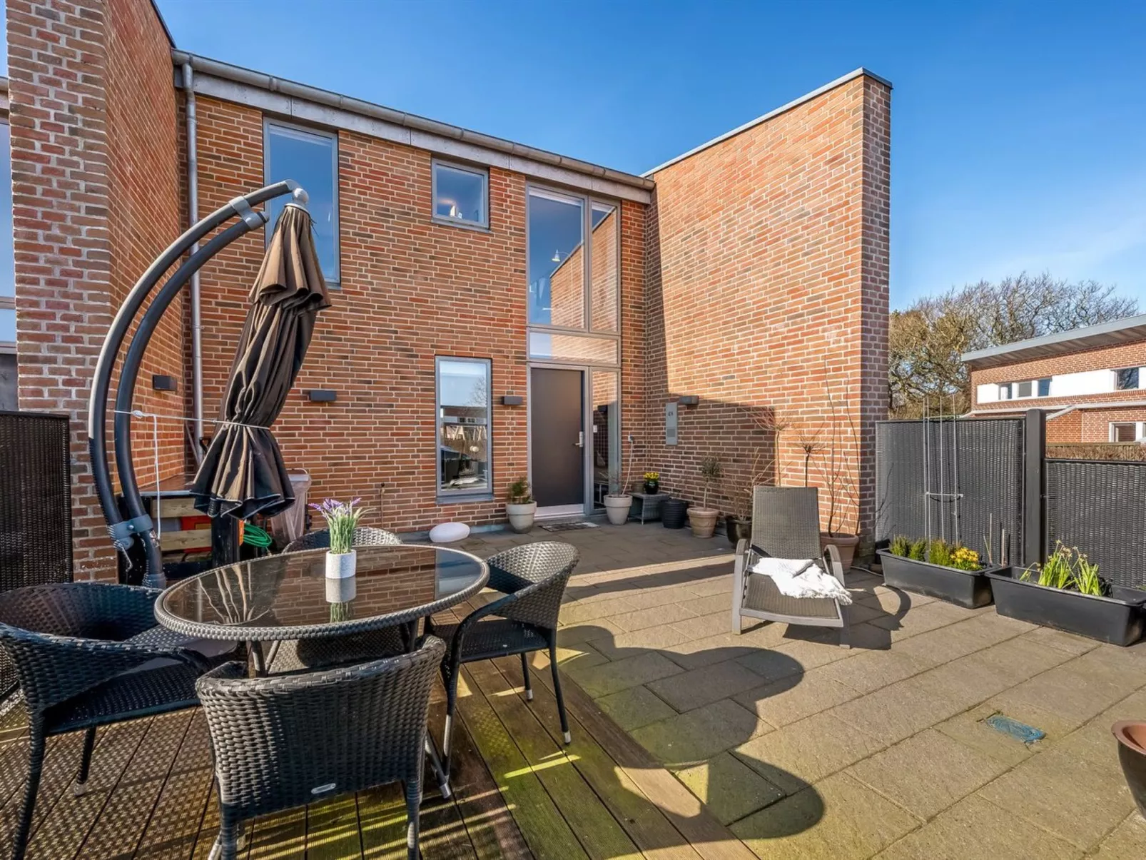 "Gustav" - 100m to the fjord-Buiten