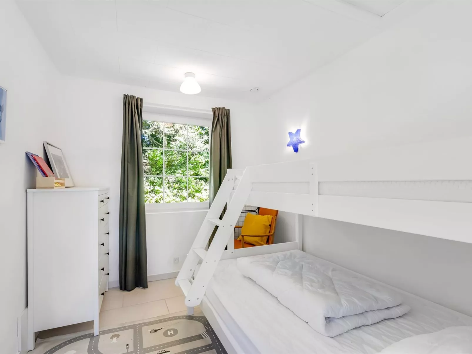 "Matild" - 250m from the sea-Binnen