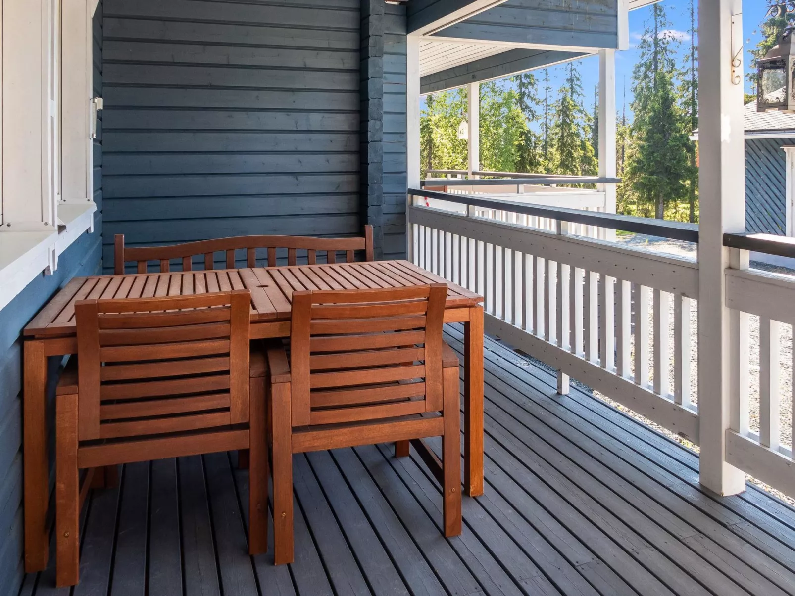 Ruka snow and sun 2-Binnen