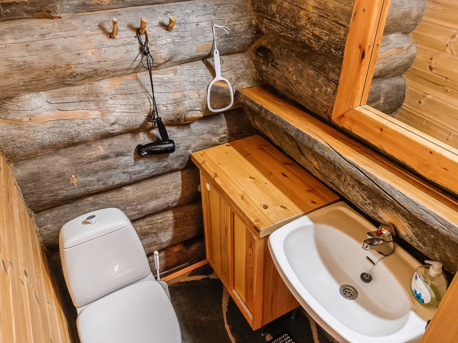 Sallanhelmi e2-Binnen